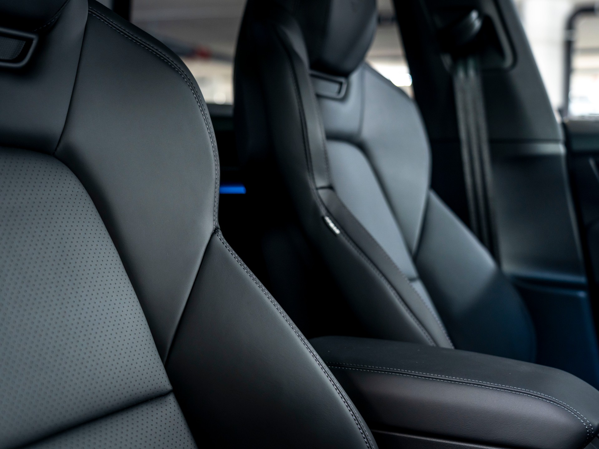 PORSCHE Macan 4 S 100kWh-image-18