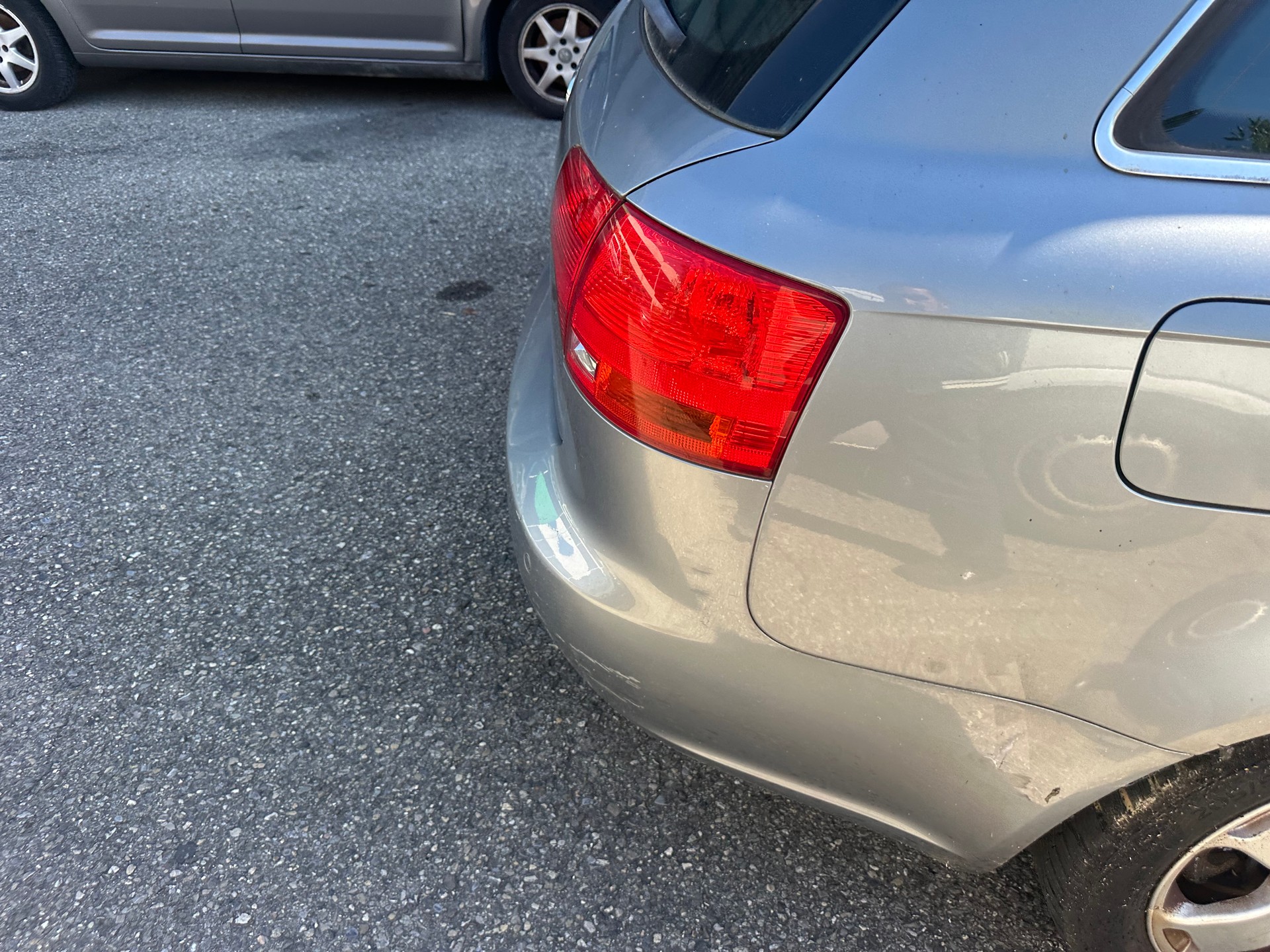 AUDI A4 Avant 2.0 TFSI multitronic-image-1