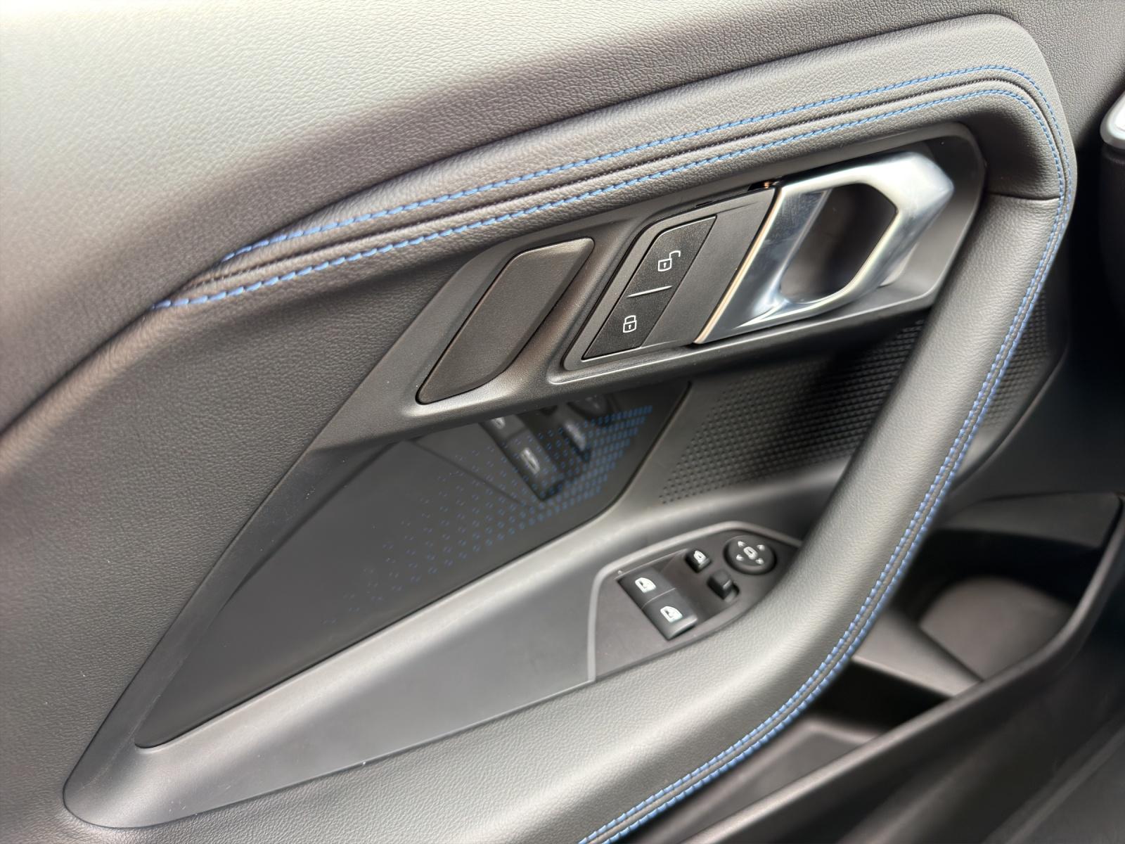 BMW 2er Reihe G42 Coupé M240i xDrive-image-7