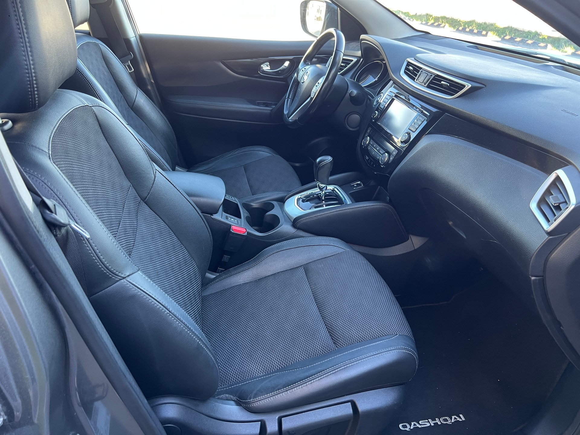 NISSAN Qashqai 1.6 dCi 360° Xtronic CVT-image-11