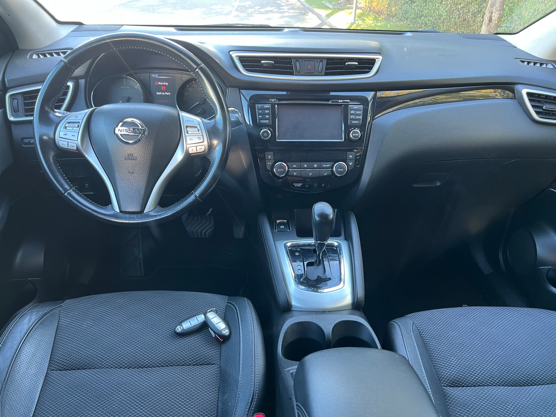 NISSAN Qashqai 1.6 dCi 360° Xtronic CVT-image-6