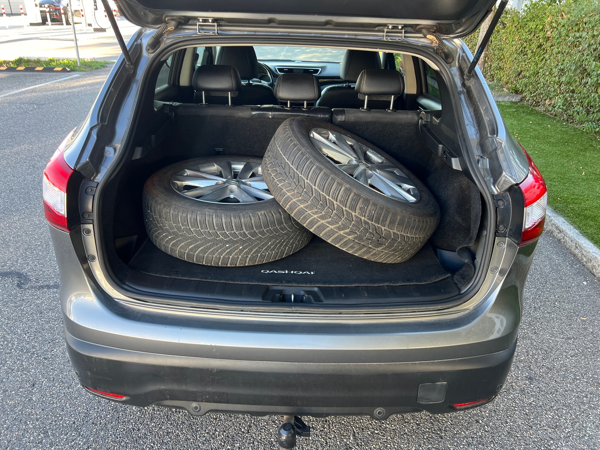 NISSAN Qashqai 1.6 dCi 360° Xtronic CVT-image-13