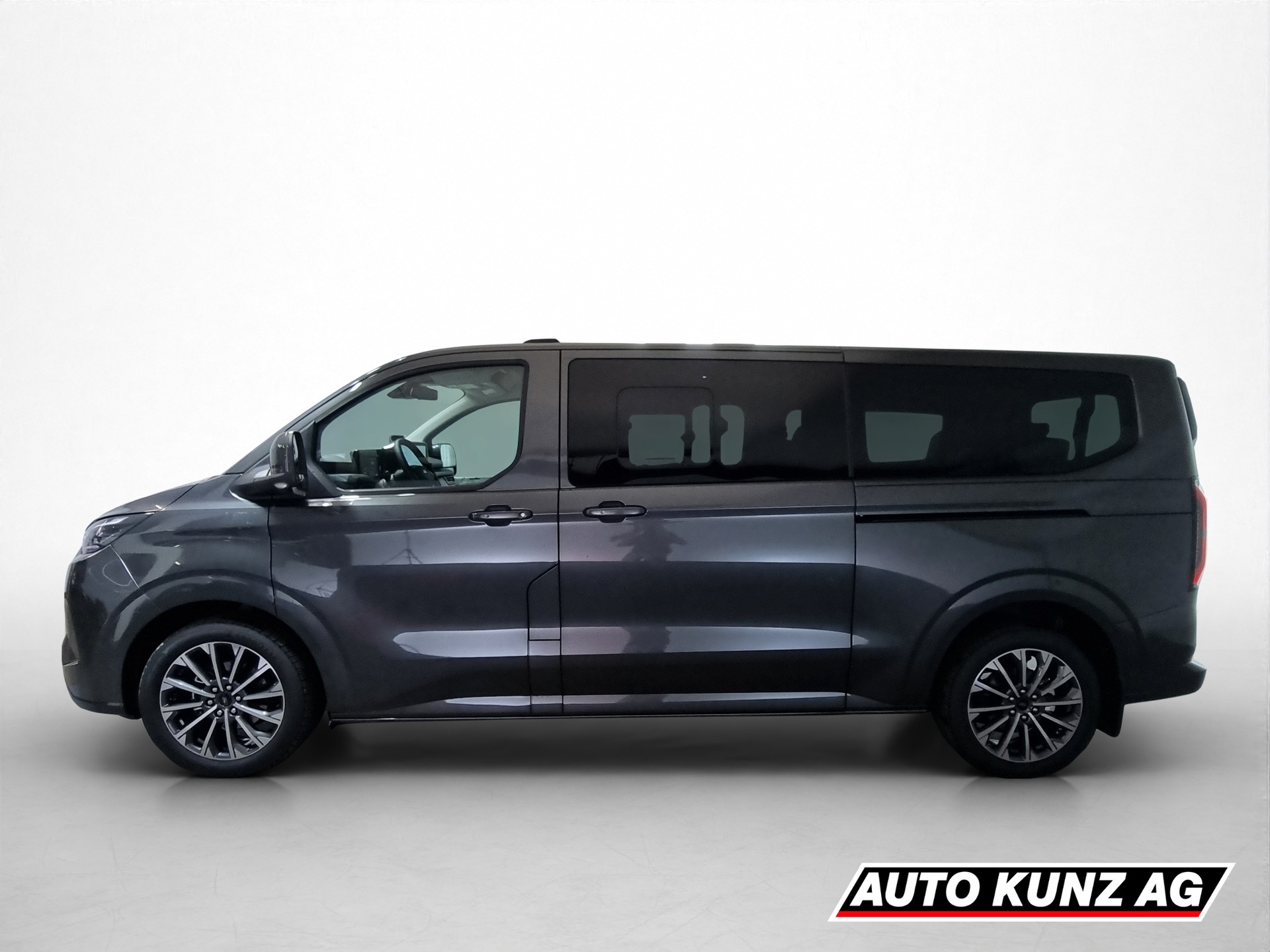 FORD Tourneo Custom Titanium X L2H1 8-Plätzer-image-2