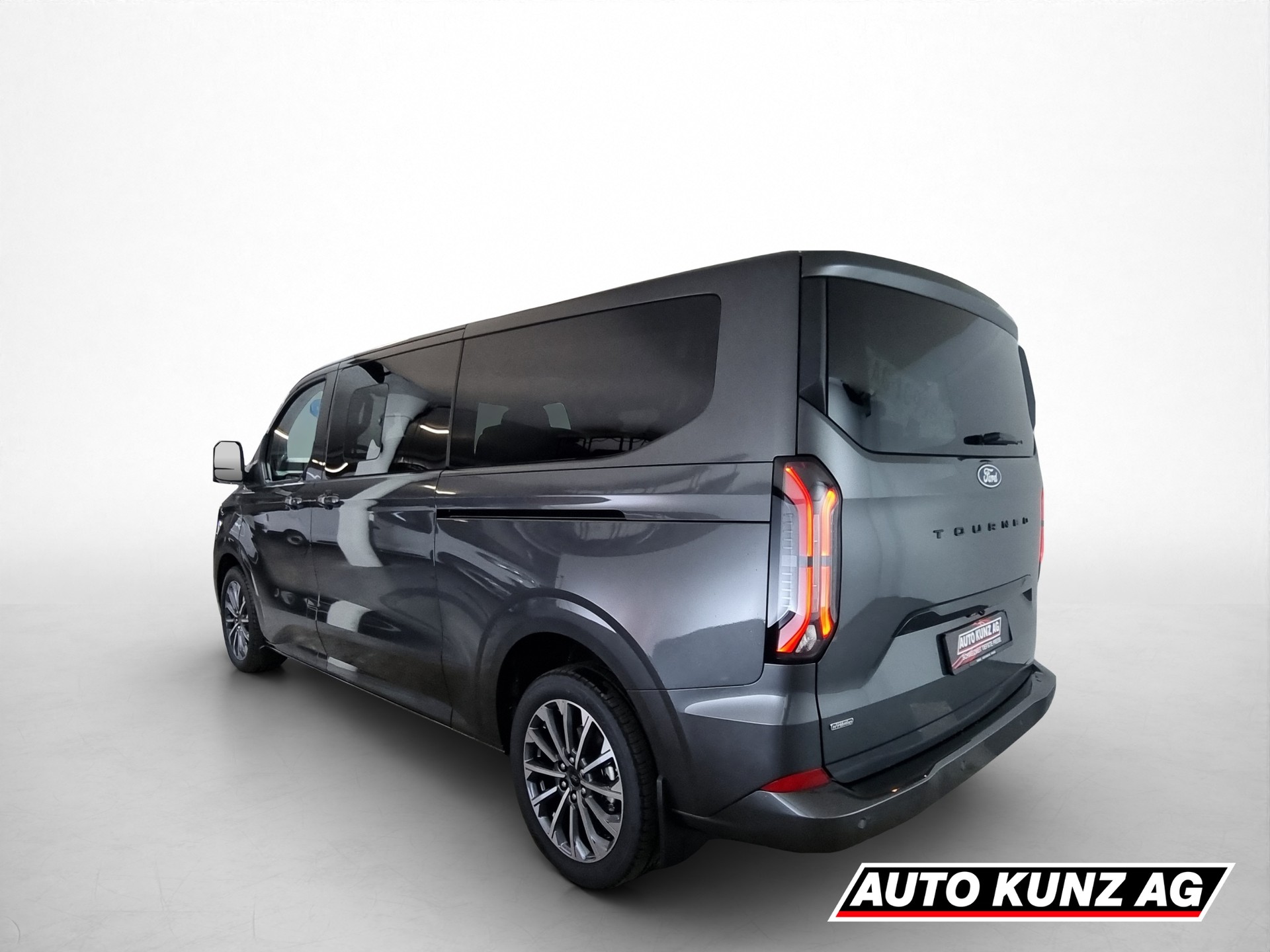 FORD Tourneo Custom Titanium X L2H1 8-Plätzer-image-3
