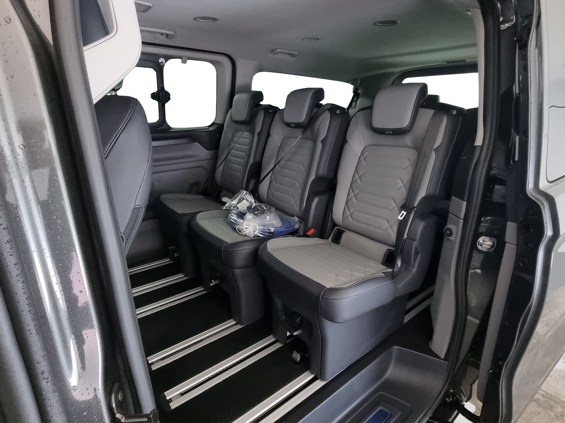 FORD Tourneo Custom Titanium X L2H1 8-Plätzer-image-6