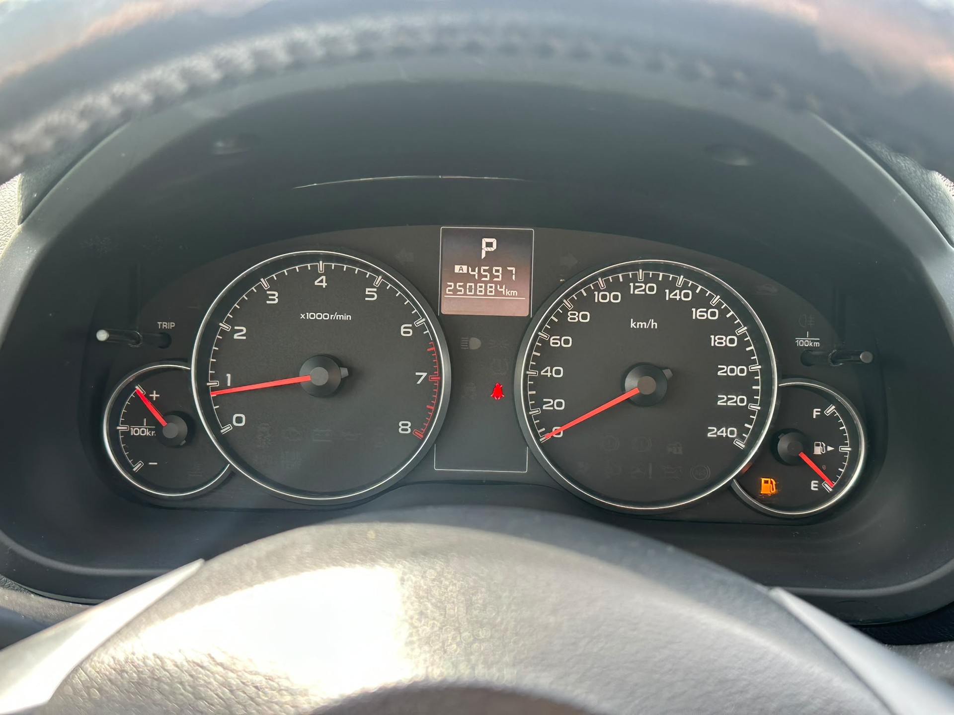SUBARU Legacy 2.0i Final-Edition AWD Lineartronic-image-14