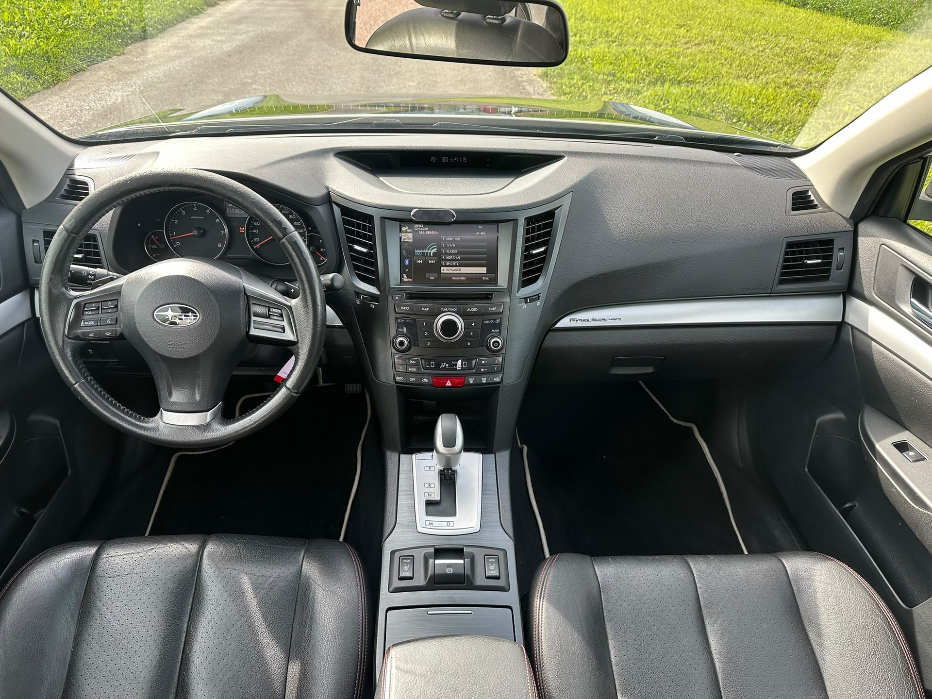 SUBARU Legacy 2.0i Final-Edition AWD Lineartronic-image-9