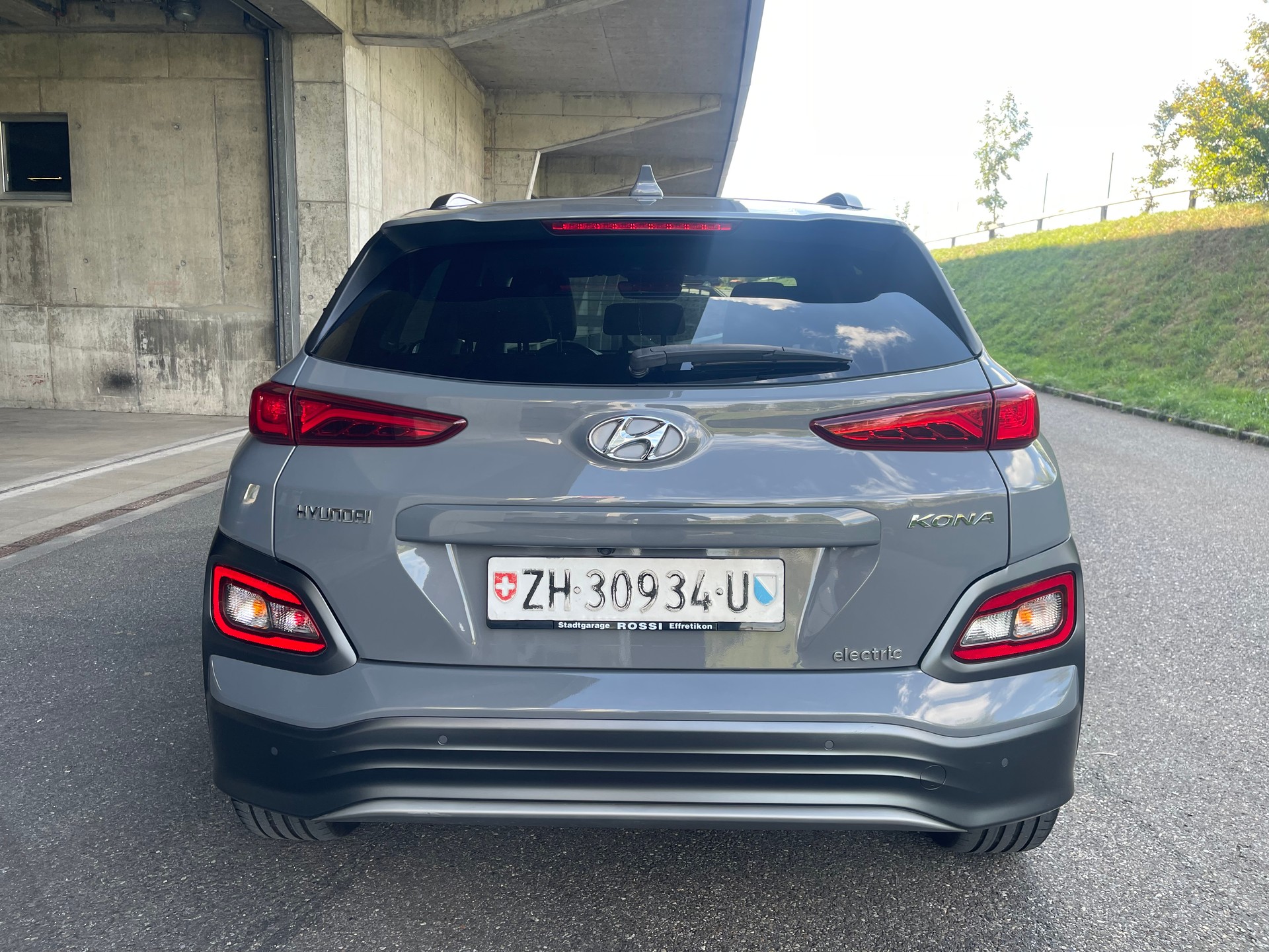 HYUNDAI Kona 64 kWh Electric Vertex-image-5