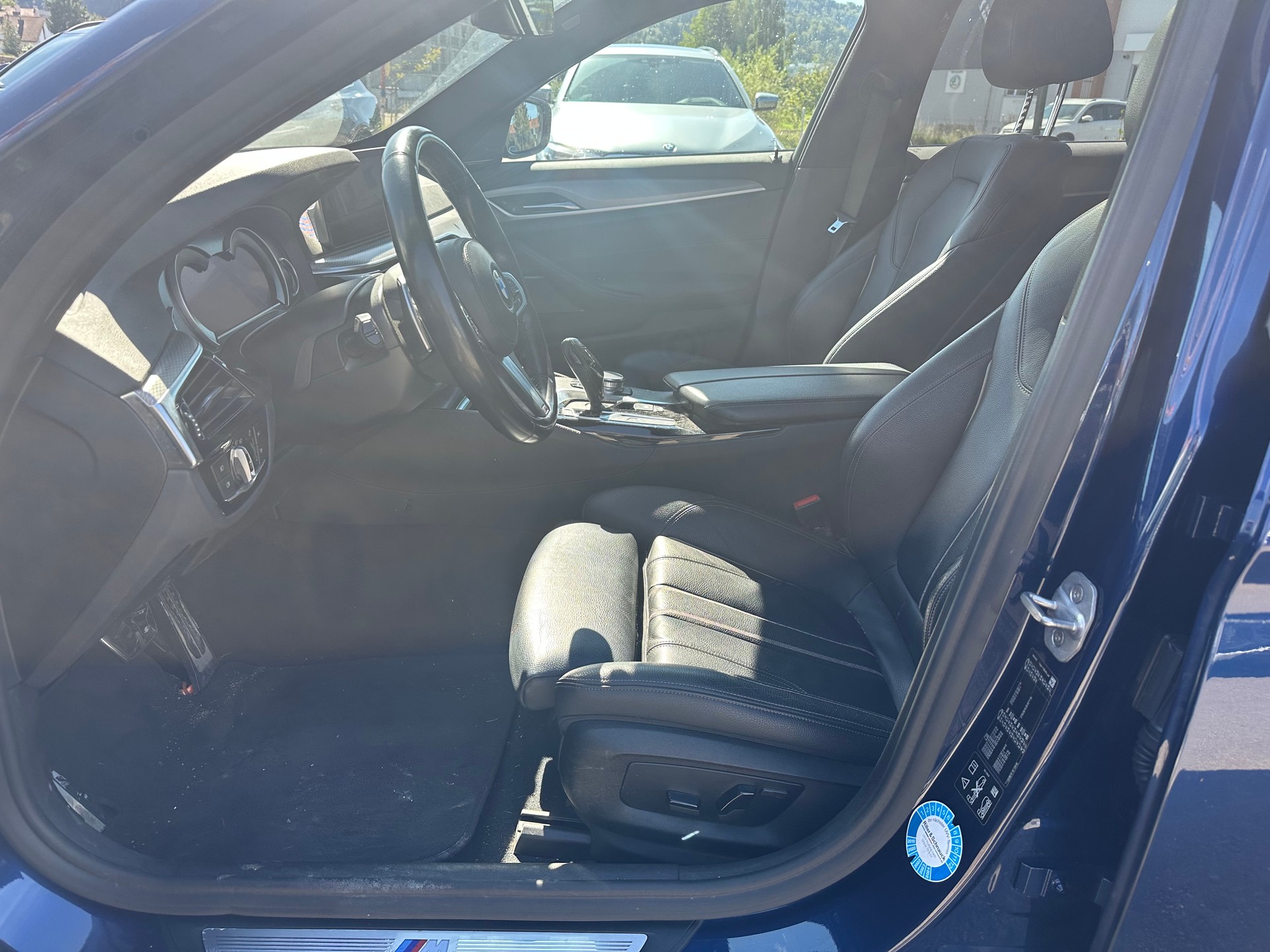 BMW 540d xDrive Touring Sport Line Steptronic-image-6