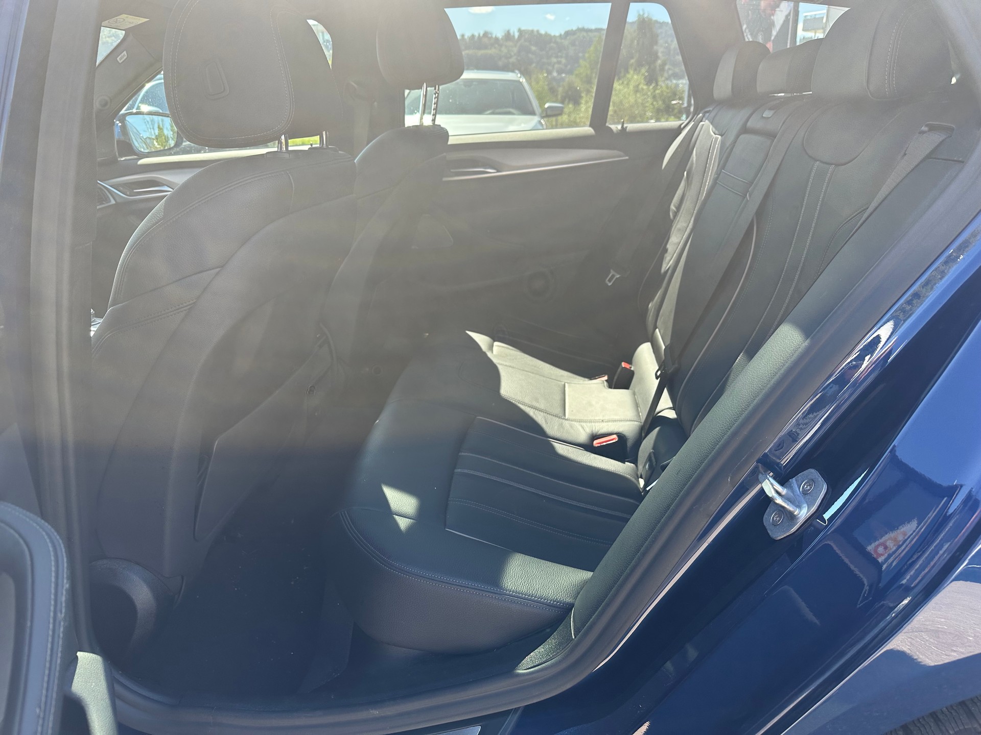 BMW 540d xDrive Touring Sport Line Steptronic-image-9
