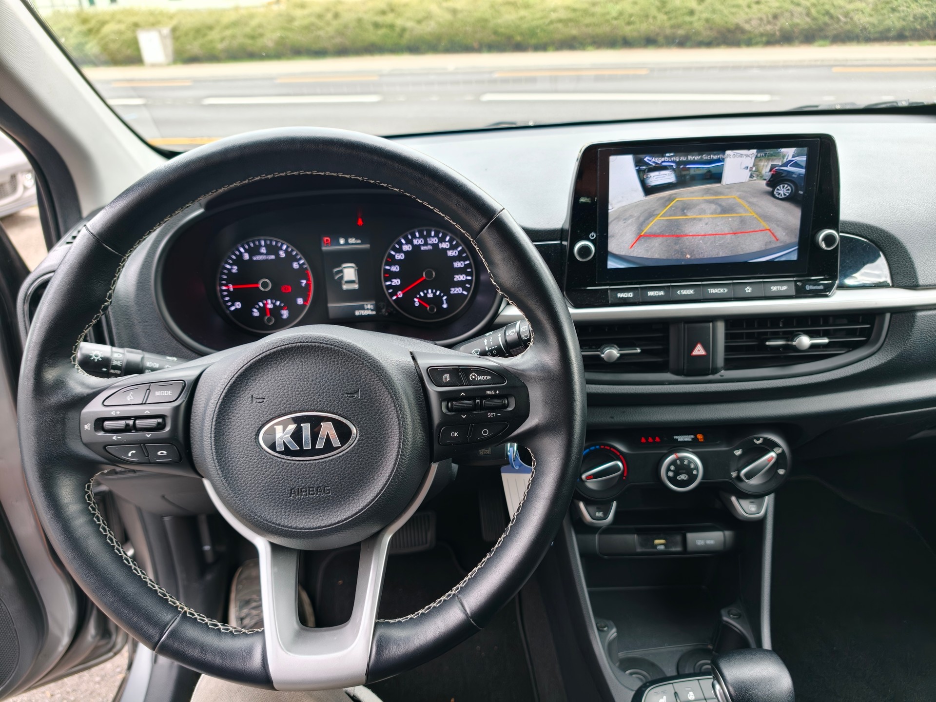 KIA Picanto 1.0 CVVT First Edition AMT-image-11