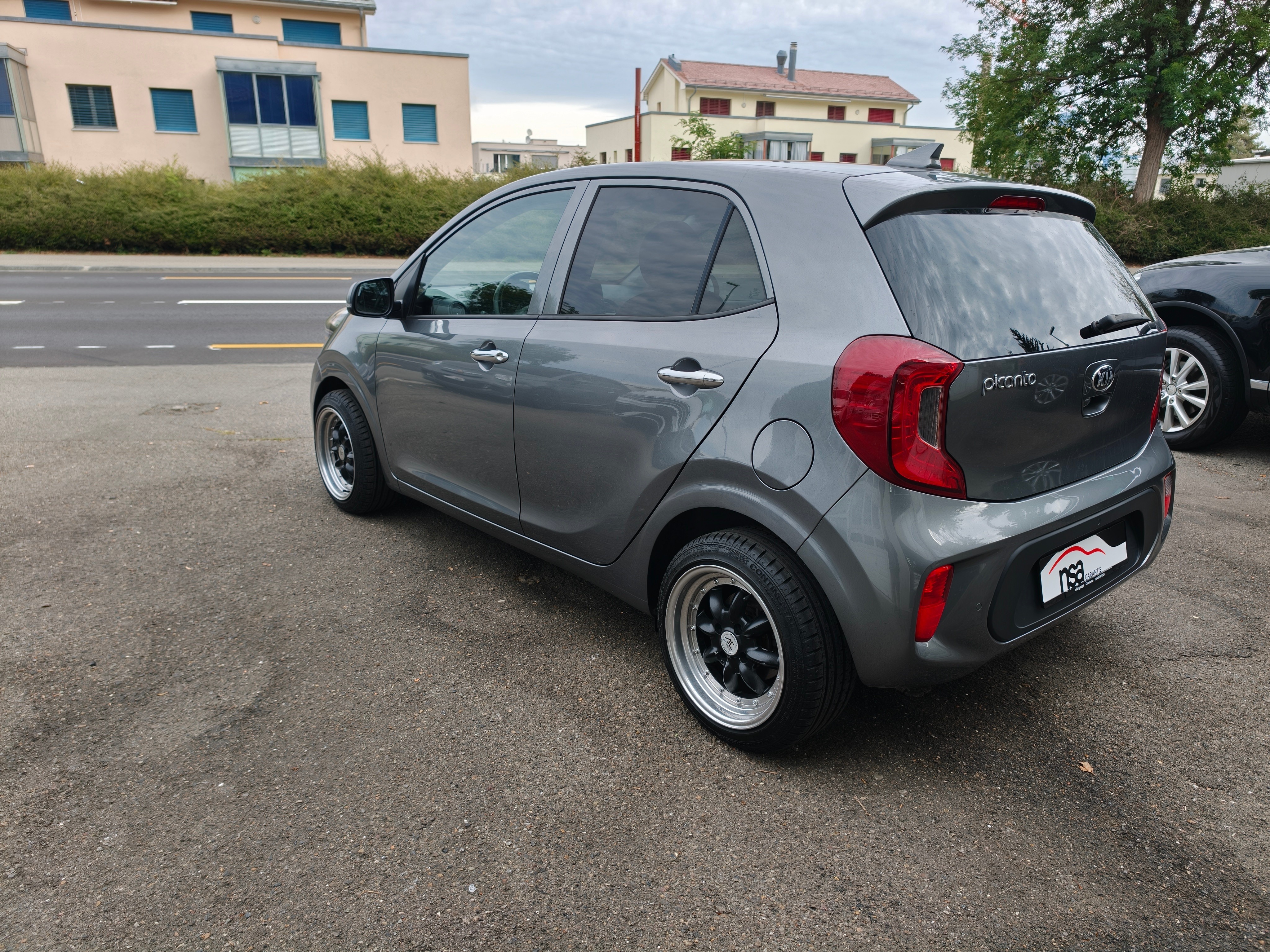 KIA Picanto 1.0 CVVT First Edition AMT – Ansicht 8
