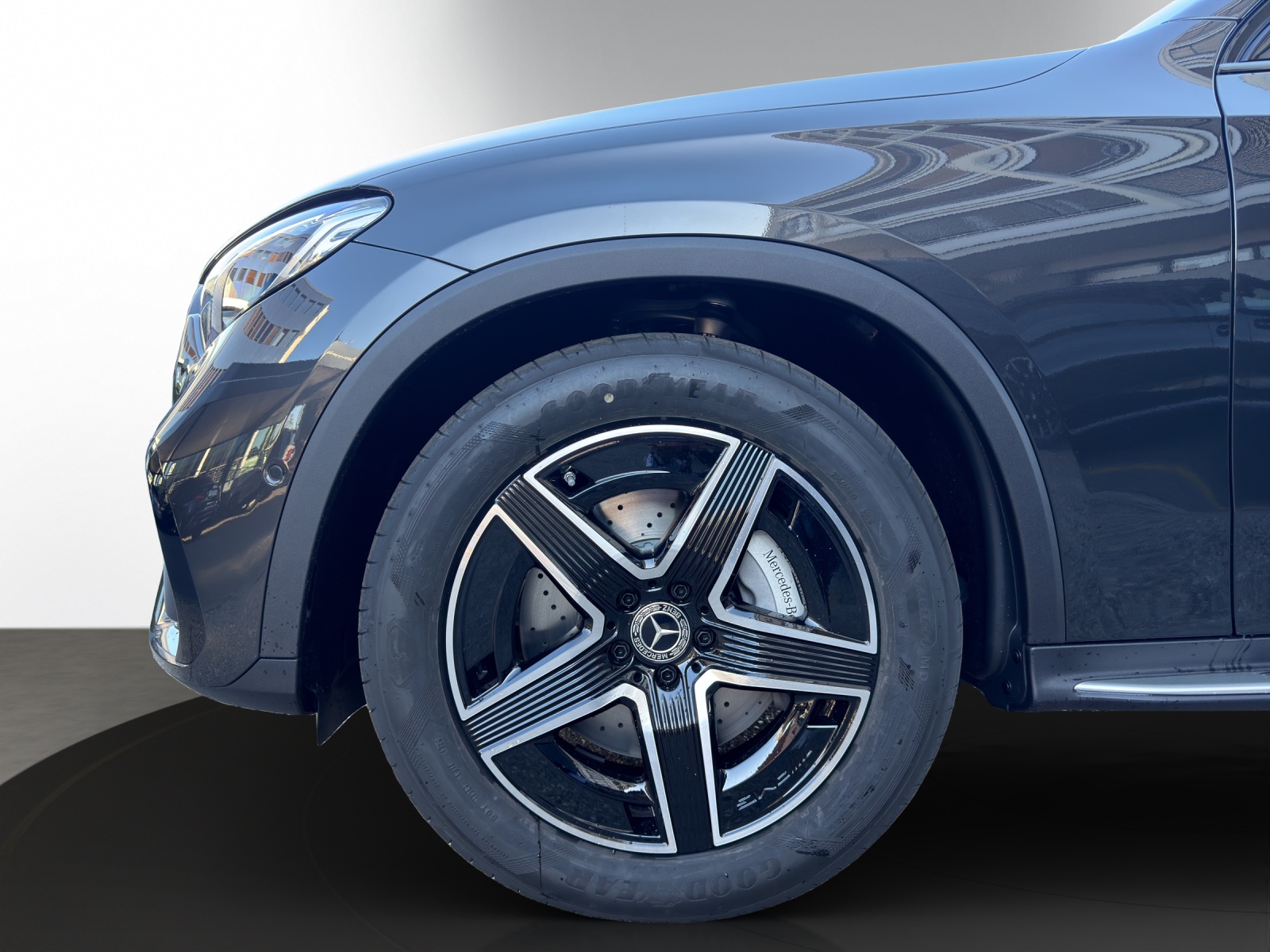 MERCEDES-BENZ GLC 200 4Matic 9G-Tronic-image-6