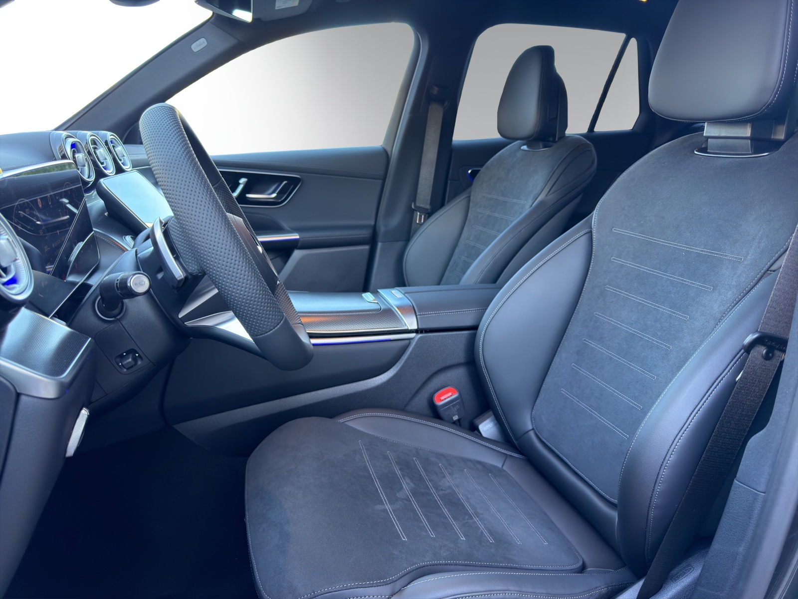 MERCEDES-BENZ GLC 200 4Matic 9G-Tronic-image-8