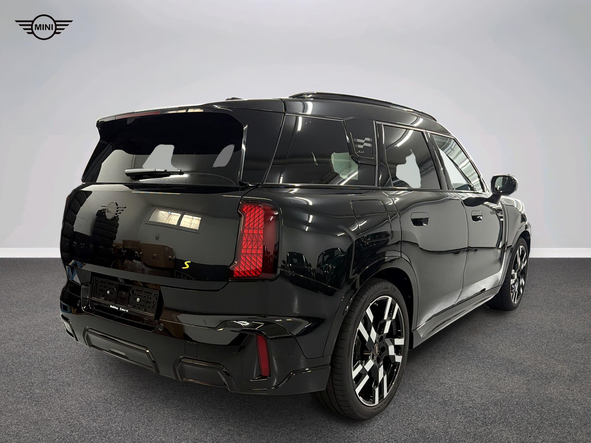 MINI Countryman SE ALL4-image-3