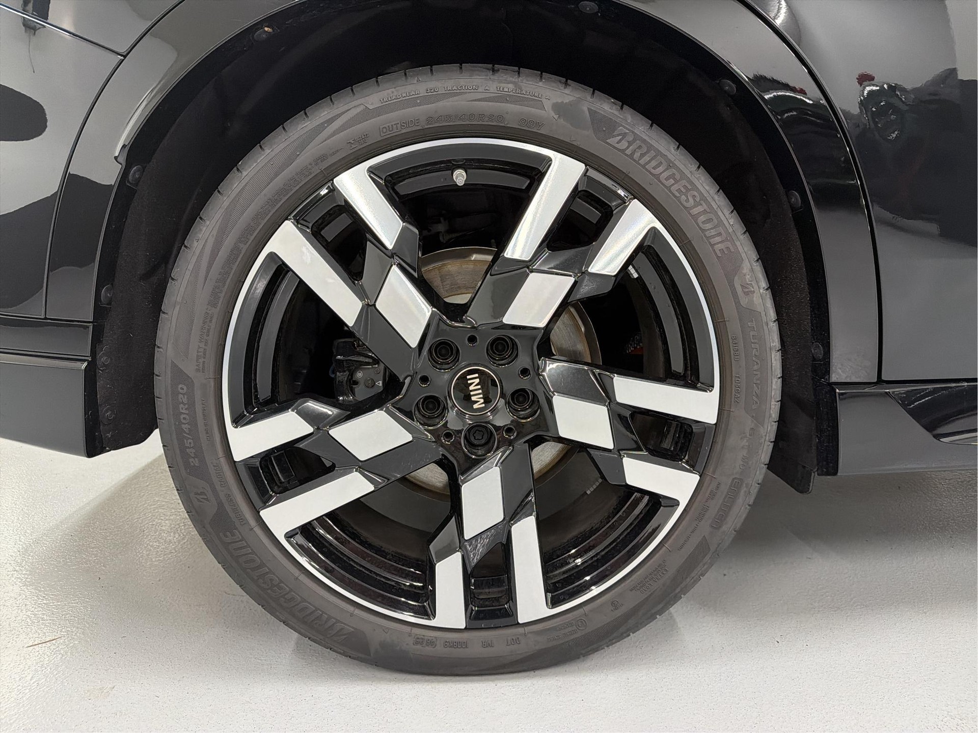 MINI Countryman SE ALL4-image-7