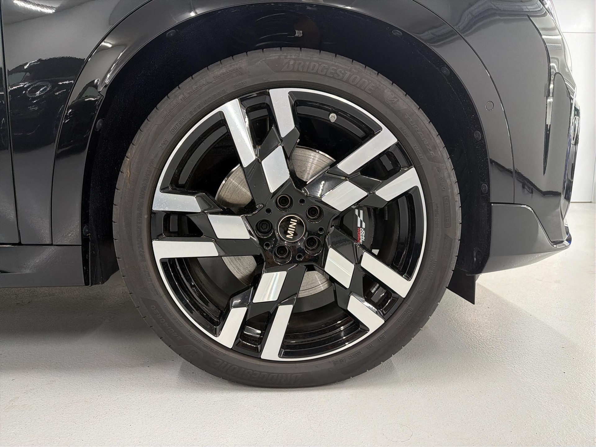 MINI Countryman SE ALL4-image-8