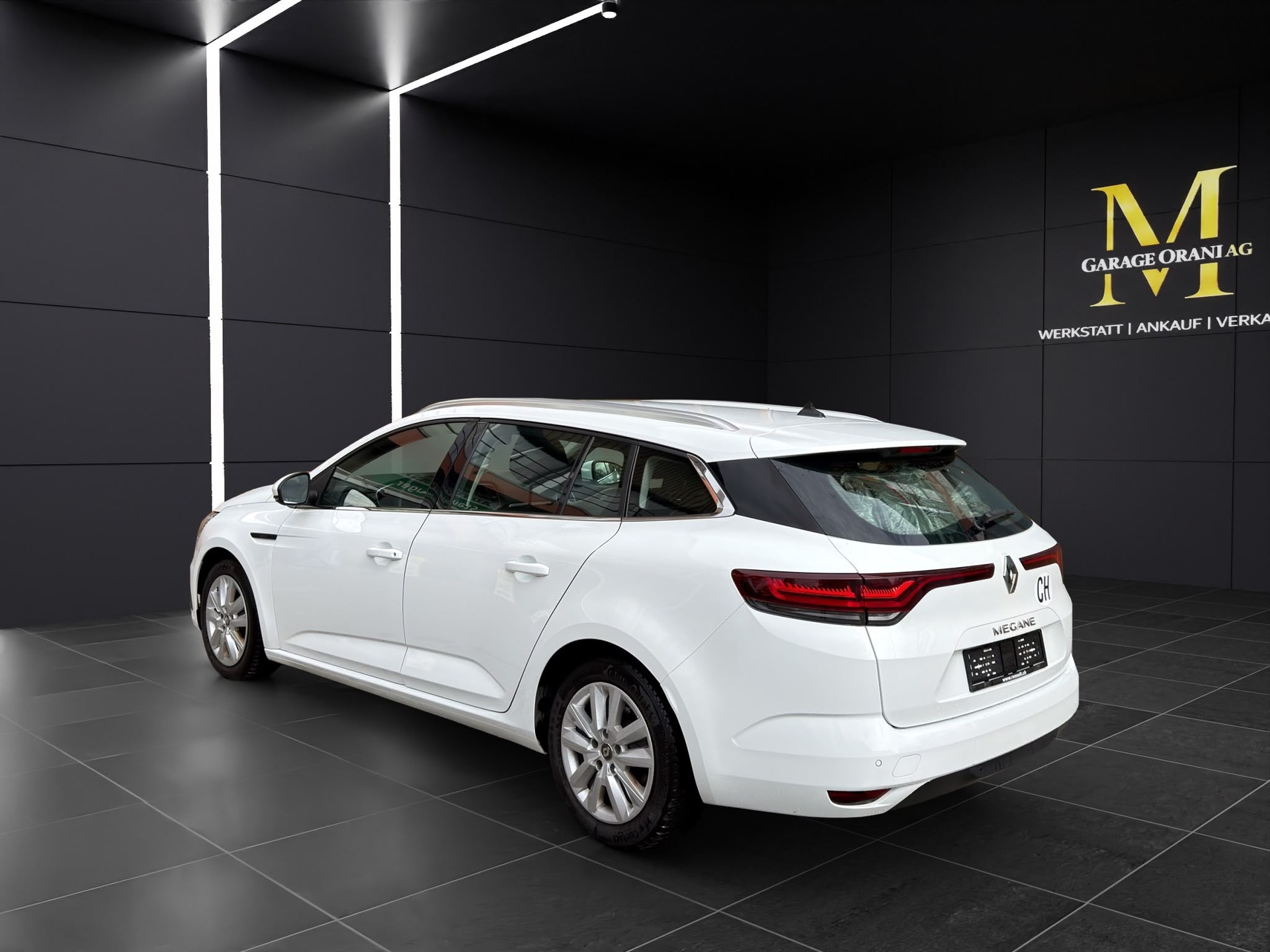 RENAULT Mégane Grandtour 1.5 dCi Business EDC-image-2