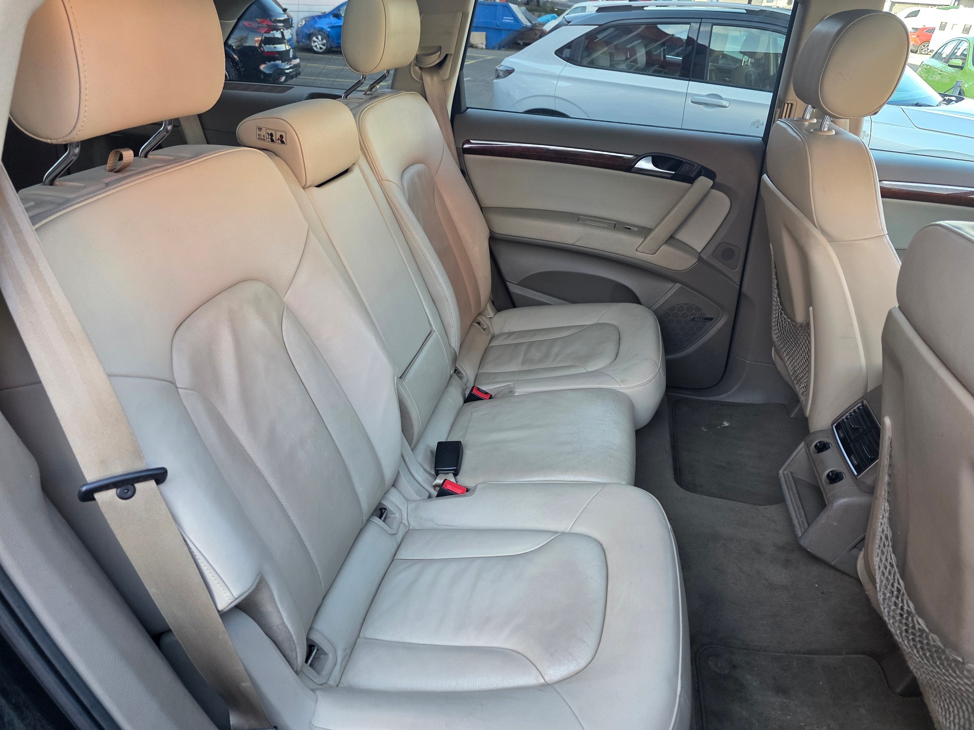 AUDI Q7 3.6 FSI quattro tiptronic-image-17