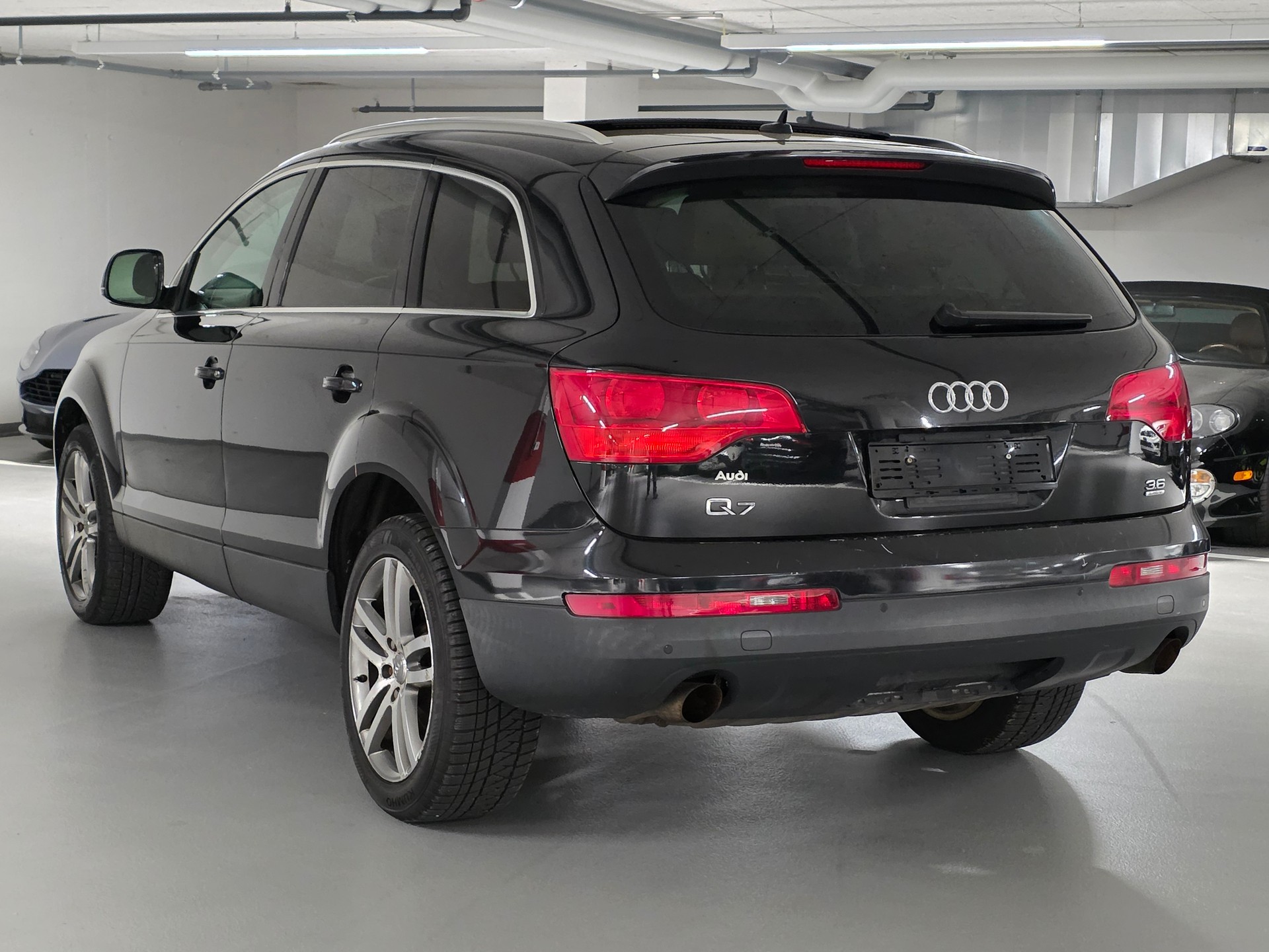 AUDI Q7 3.6 FSI quattro tiptronic-image-2