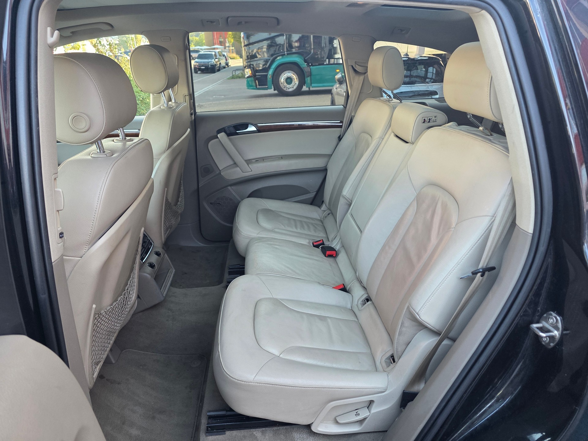 AUDI Q7 3.6 FSI quattro tiptronic-image-15