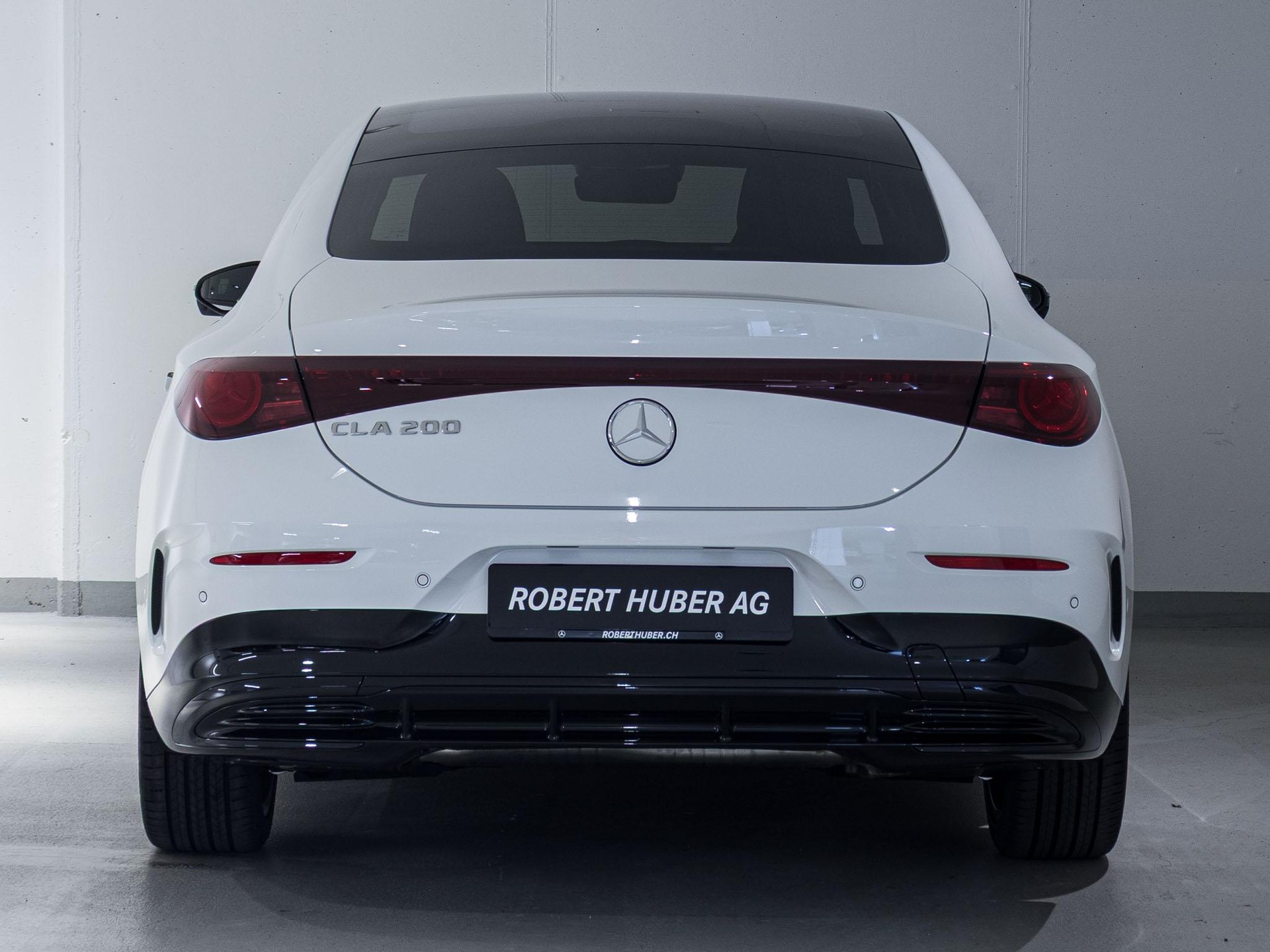 MERCEDES-BENZ CLA 200-image-5