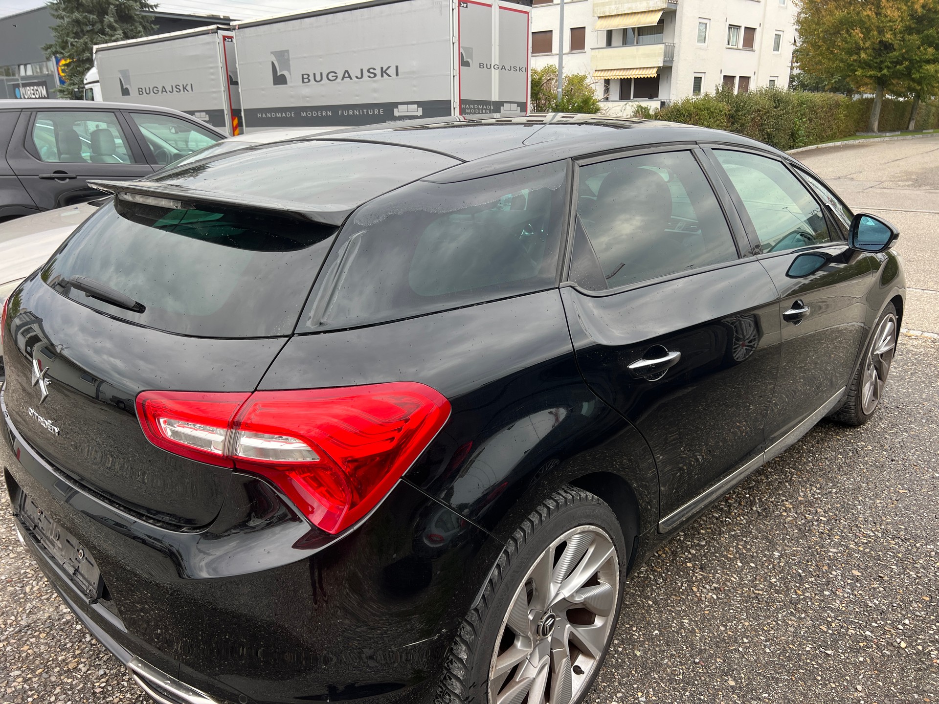 DS AUTOMOBILES DS5 2.0 HDi Sport Chic Automatic-image-5