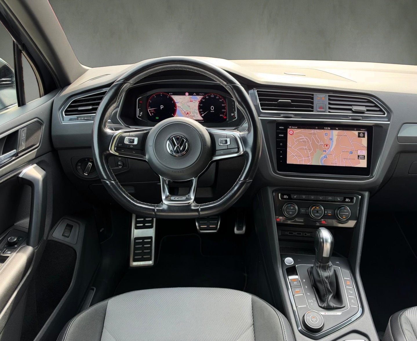VW Tiguan 2.0TSI Highline 4Motion DSG-image-19