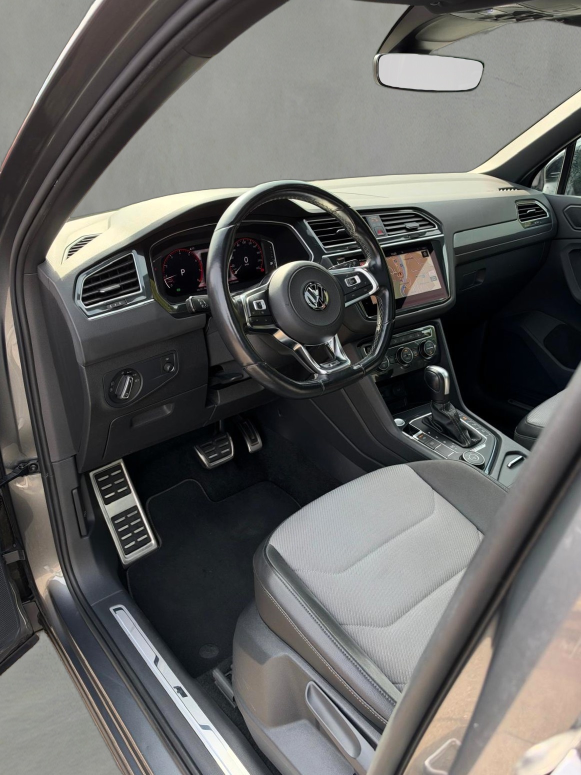 VW Tiguan 2.0TSI Highline 4Motion DSG-image-13