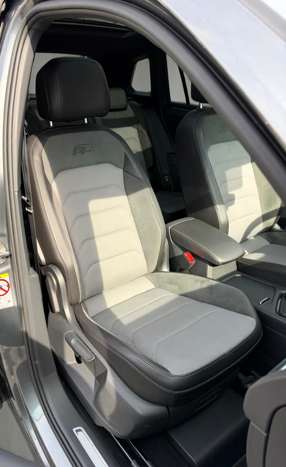 VW Tiguan 2.0TSI Highline 4Motion DSG-image-12