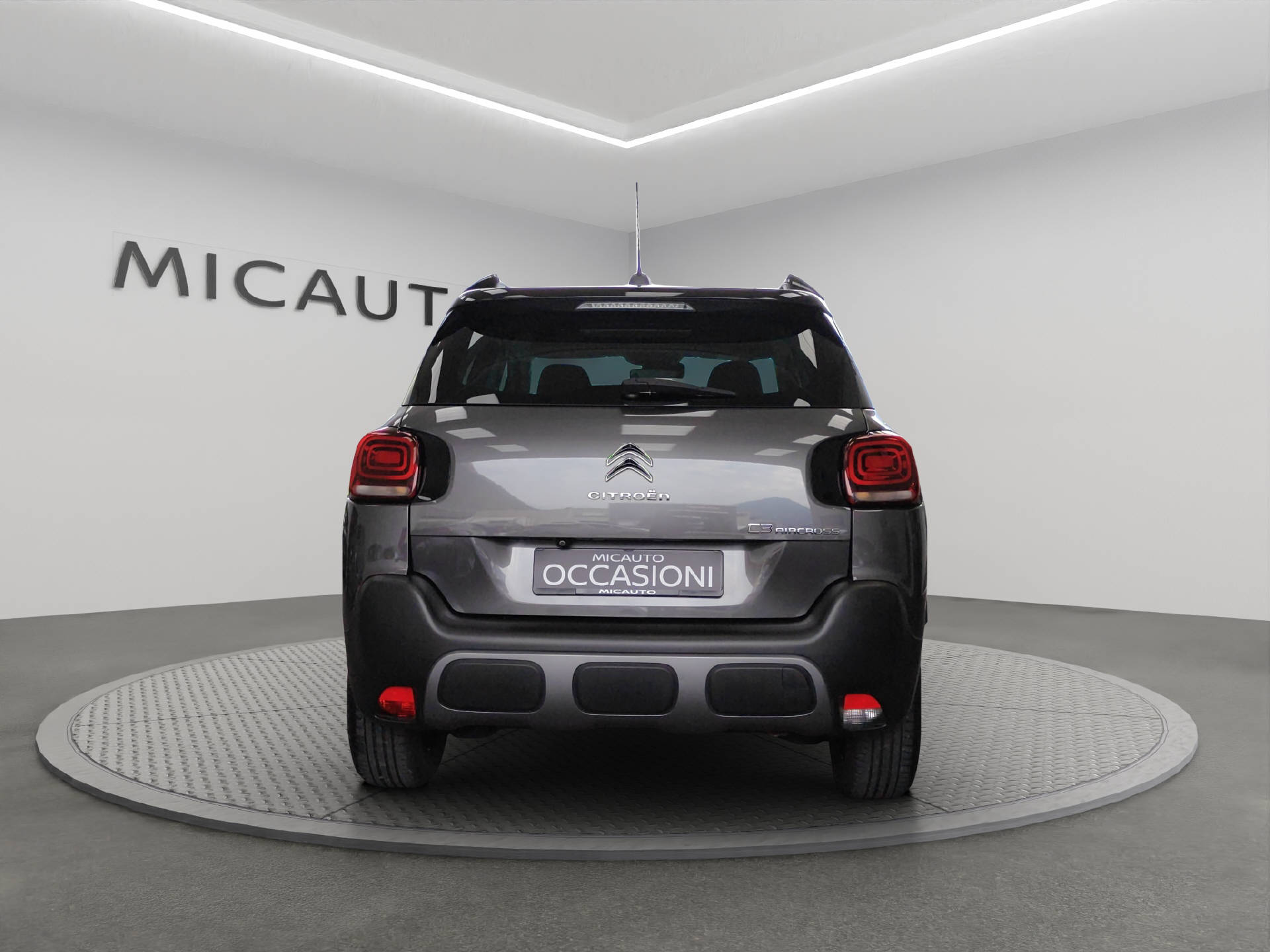 CITROEN C3 Aircross 1.2 PureTech 130 Shine-image-15