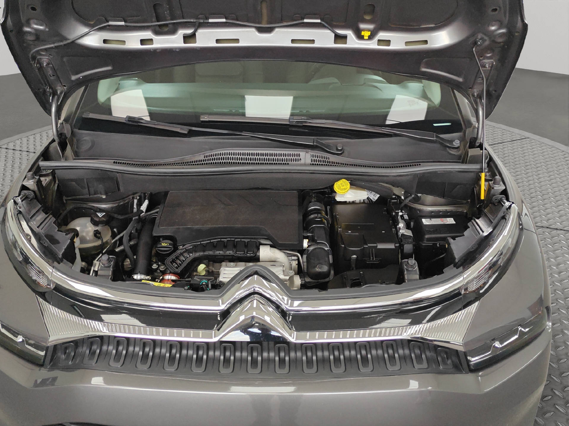 CITROEN C3 Aircross 1.2 PureTech 130 Shine-image-13