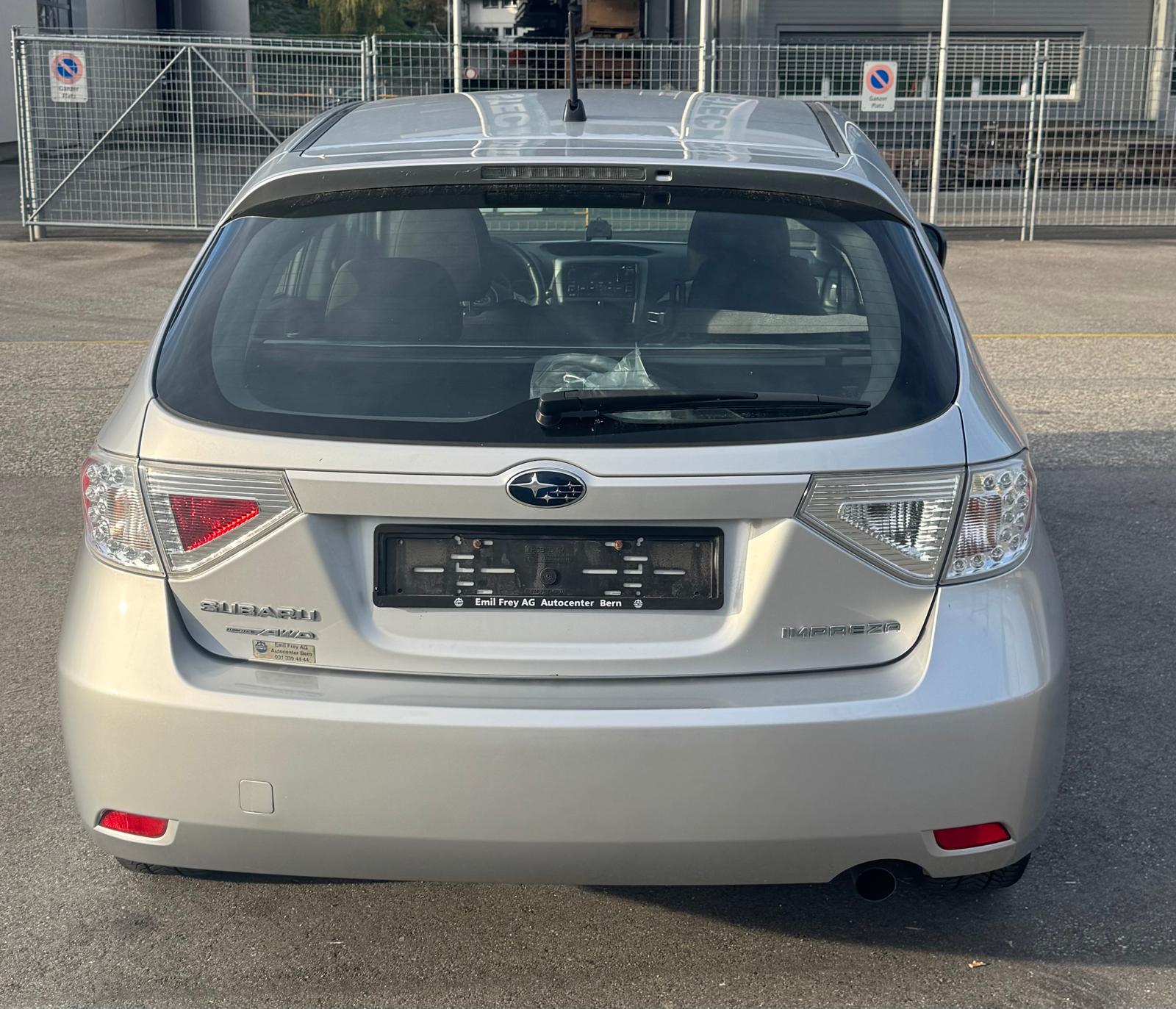 SUBARU Impreza 2.0R Swiss Special Automatic-image-6