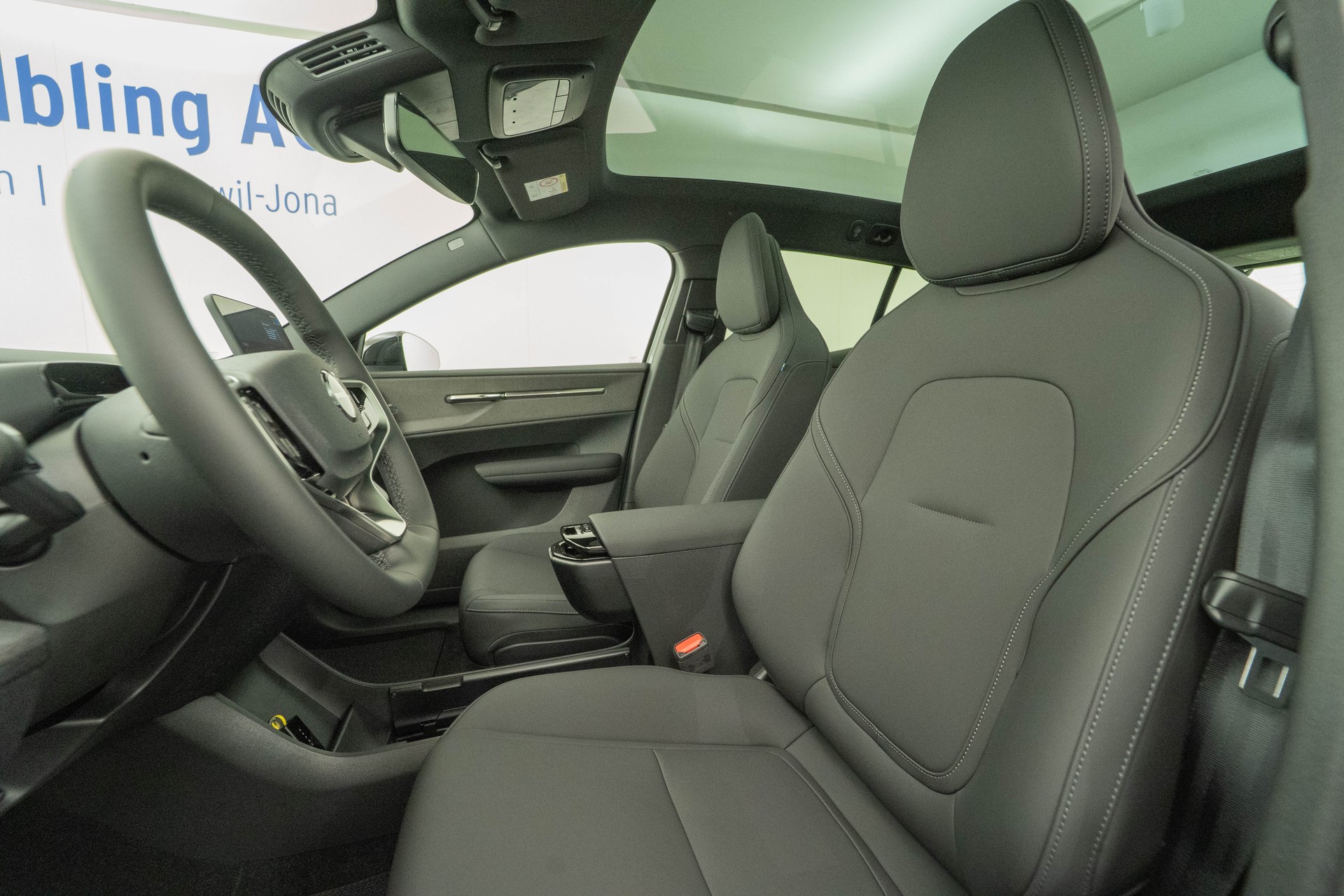 VOLVO EX30 P8 Ultra AWD-image-7