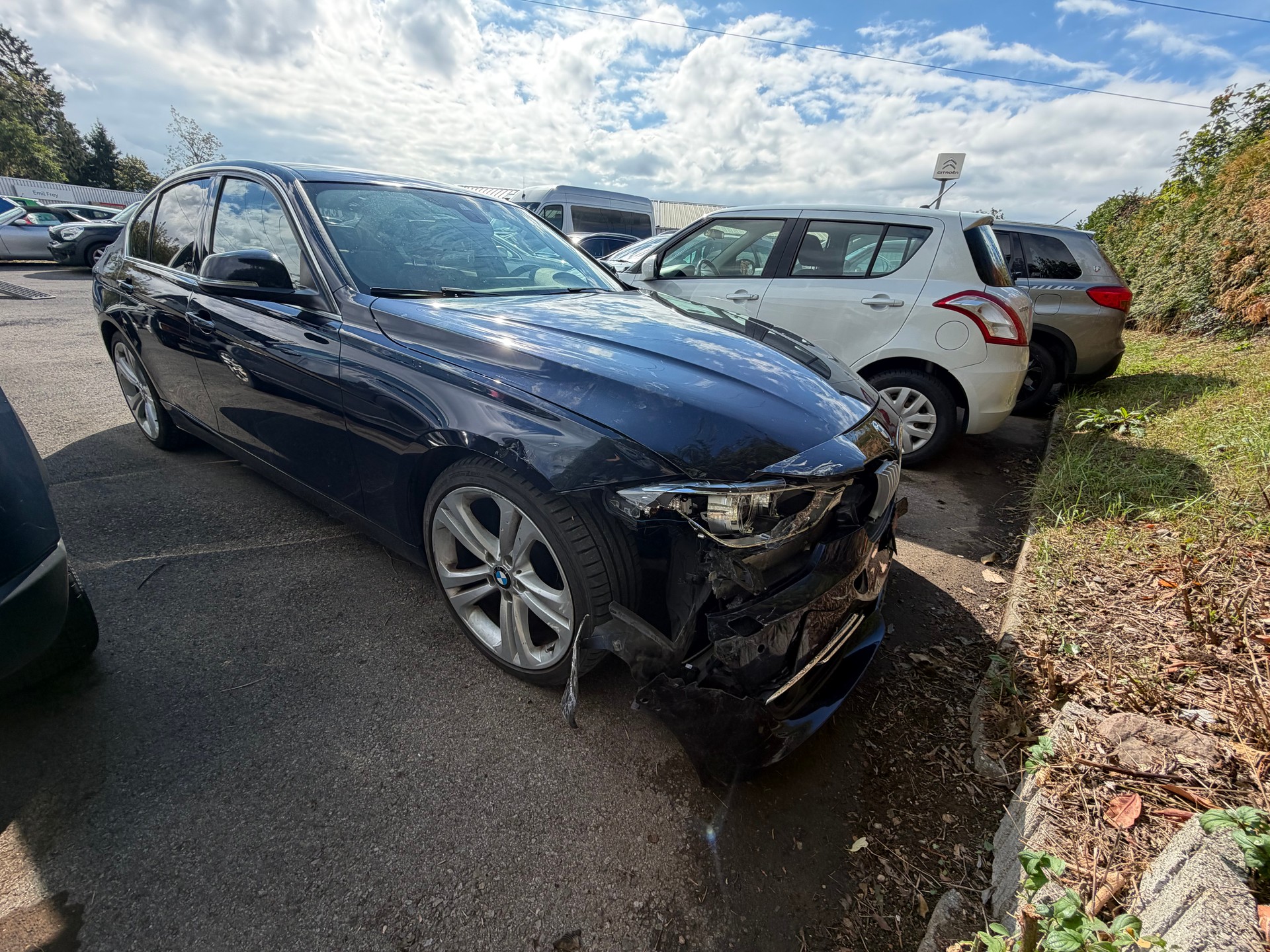BMW 328i Sport Line Steptronic-image-2