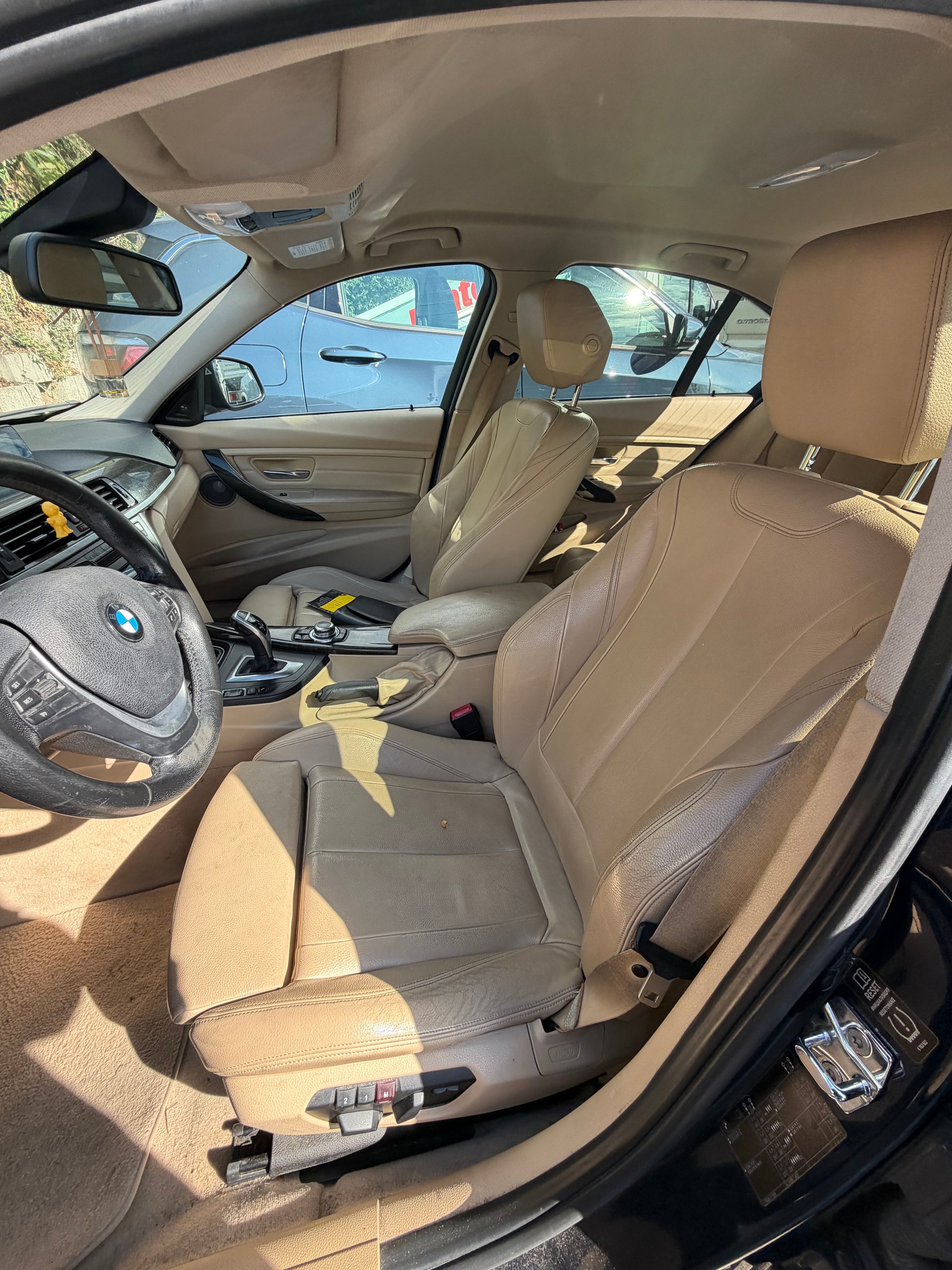BMW 328i Sport Line Steptronic-image-1