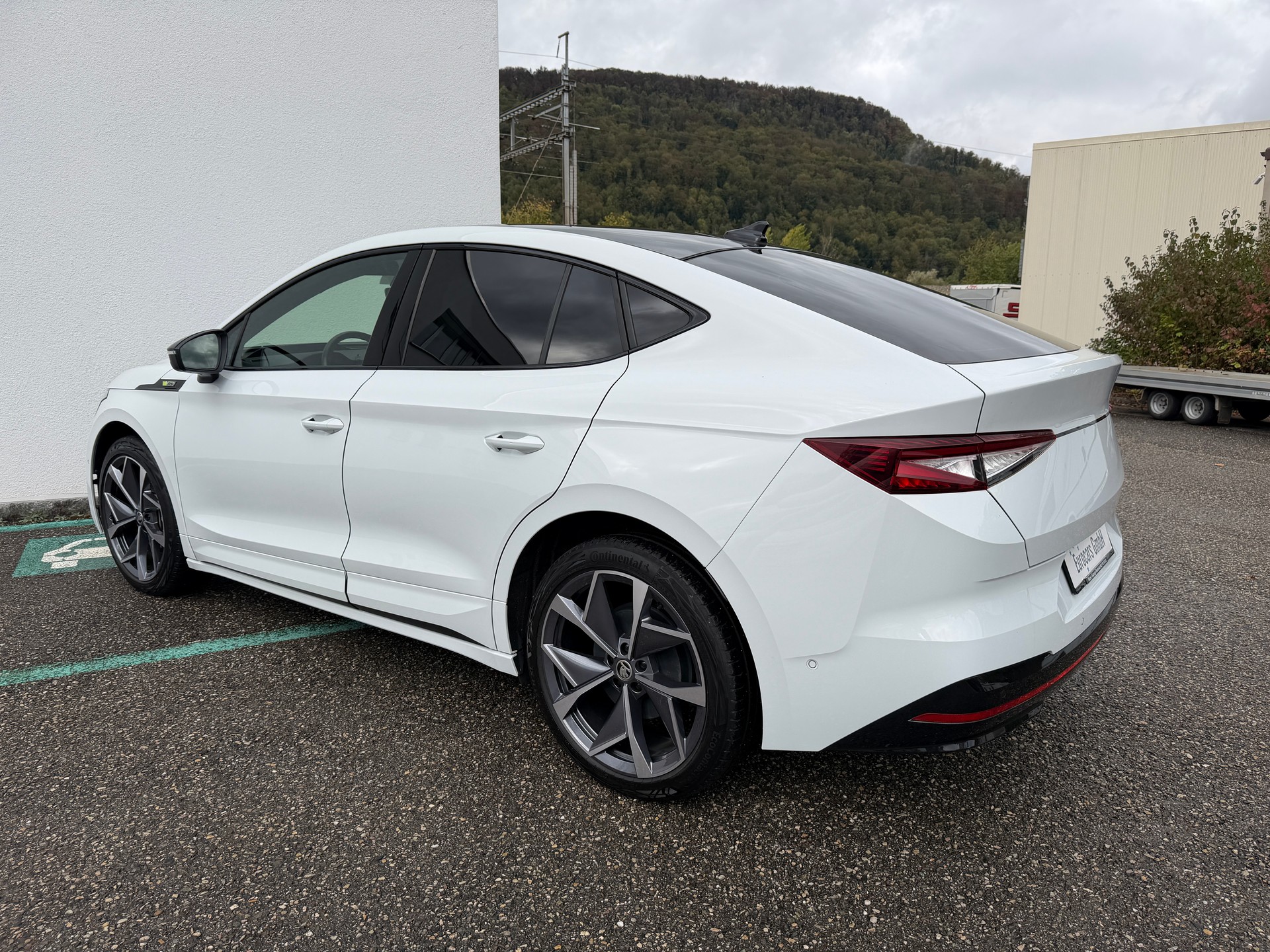 SKODA Enyaq Coupé RS iV 80 4x4-image-5