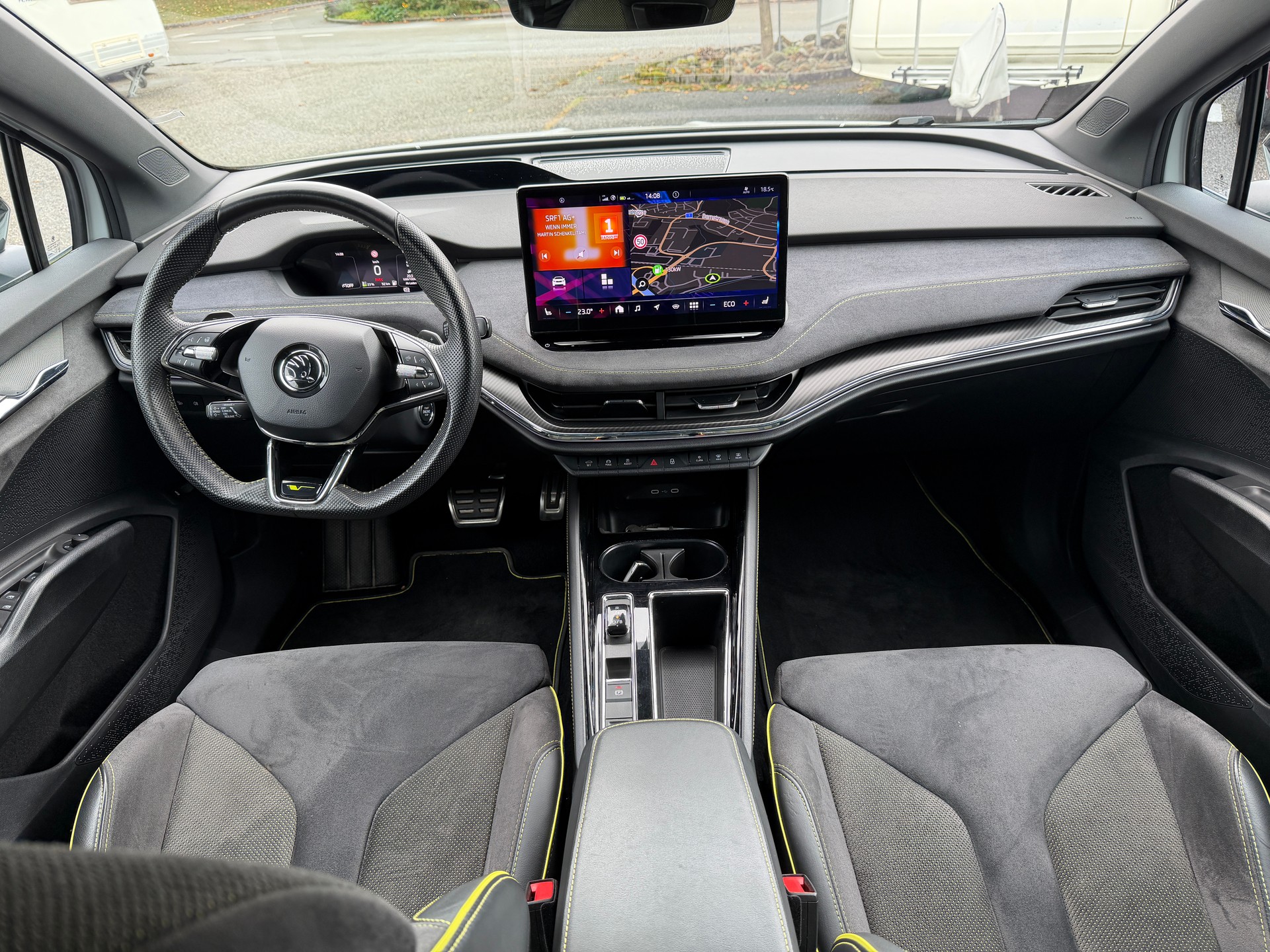 SKODA Enyaq Coupé RS iV 80 4x4-image-16