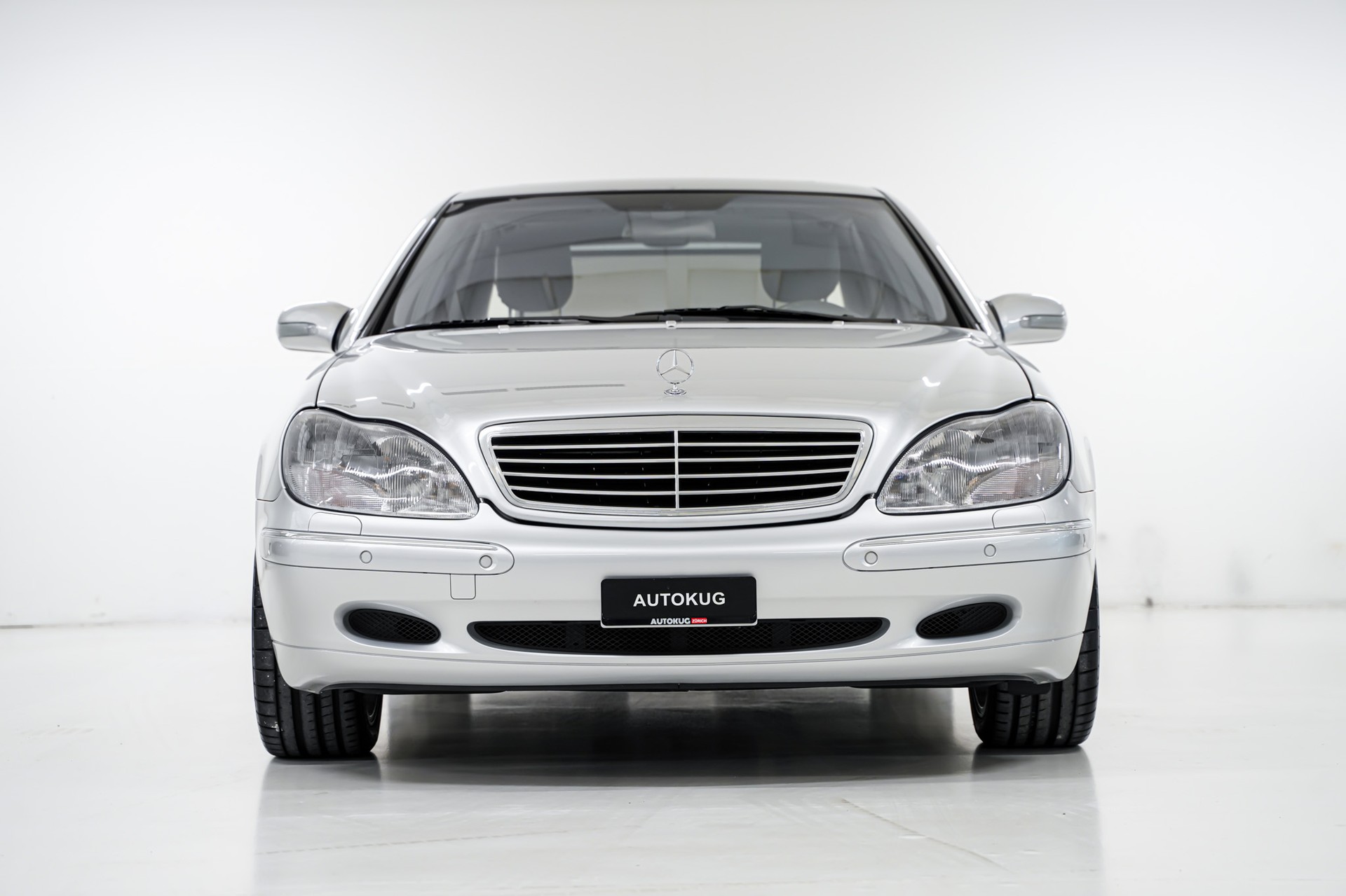 MERCEDES-BENZ S 500-image-1