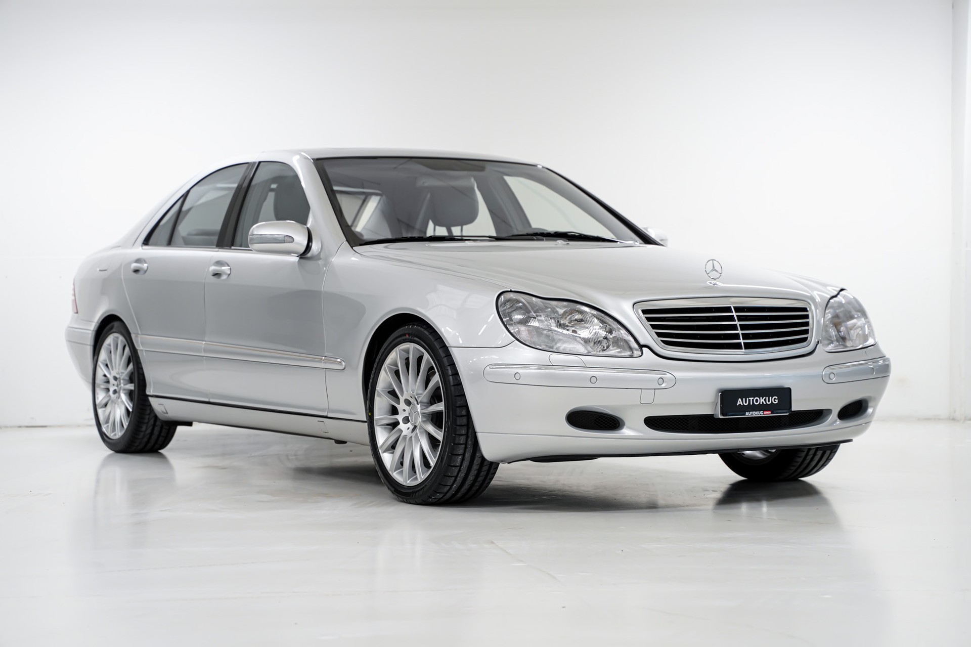 MERCEDES-BENZ S 500-image-2
