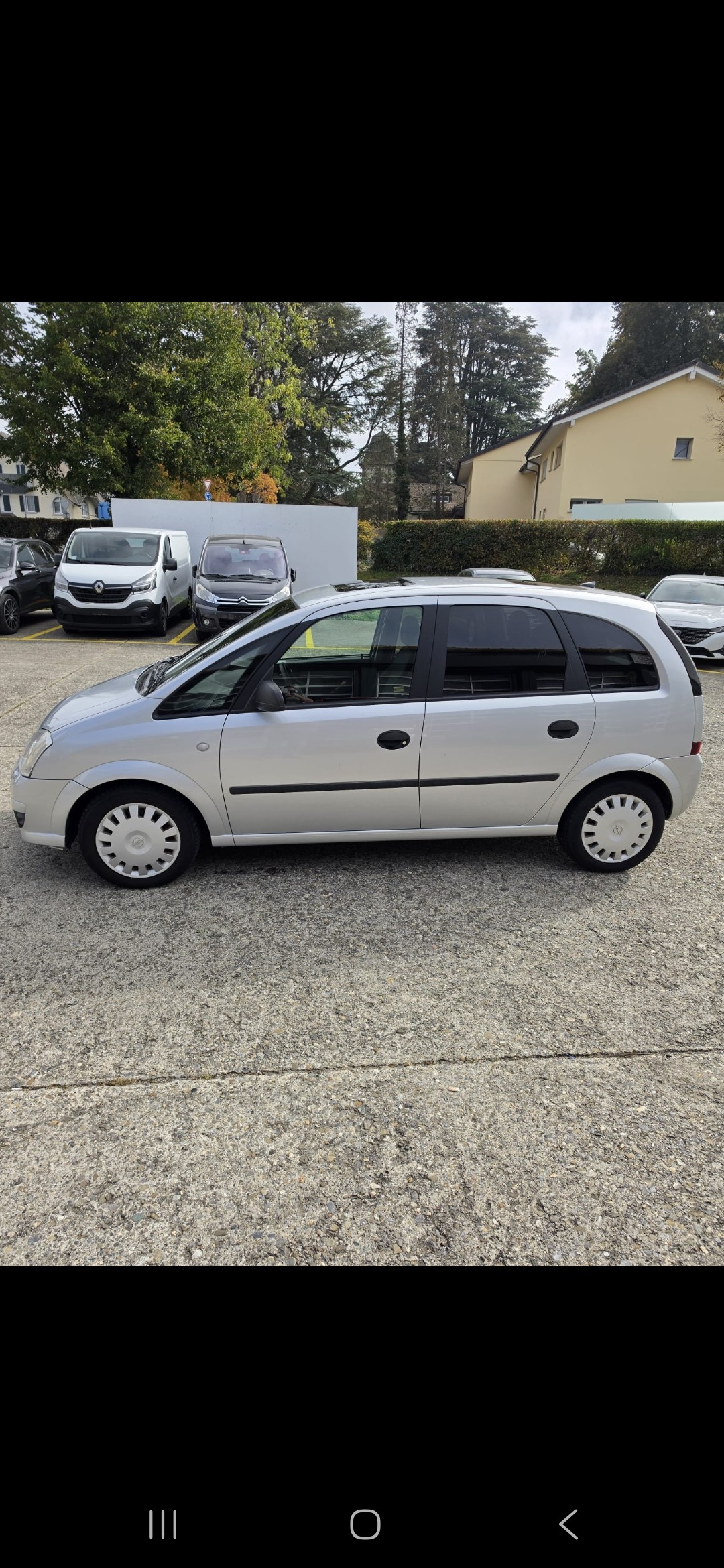 OPEL Meriva 1.3 CDTi Essentia-image-1