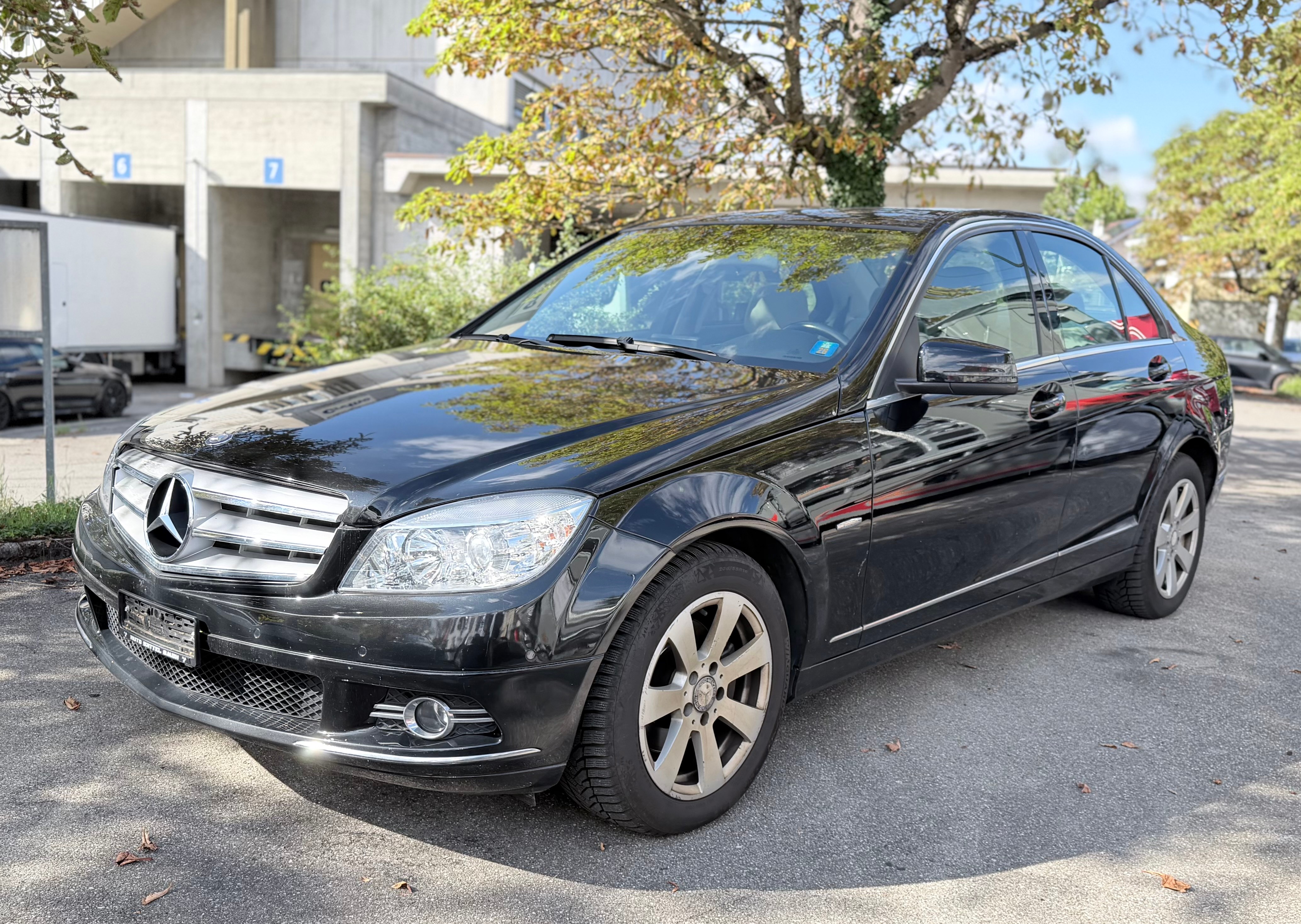 Car photo