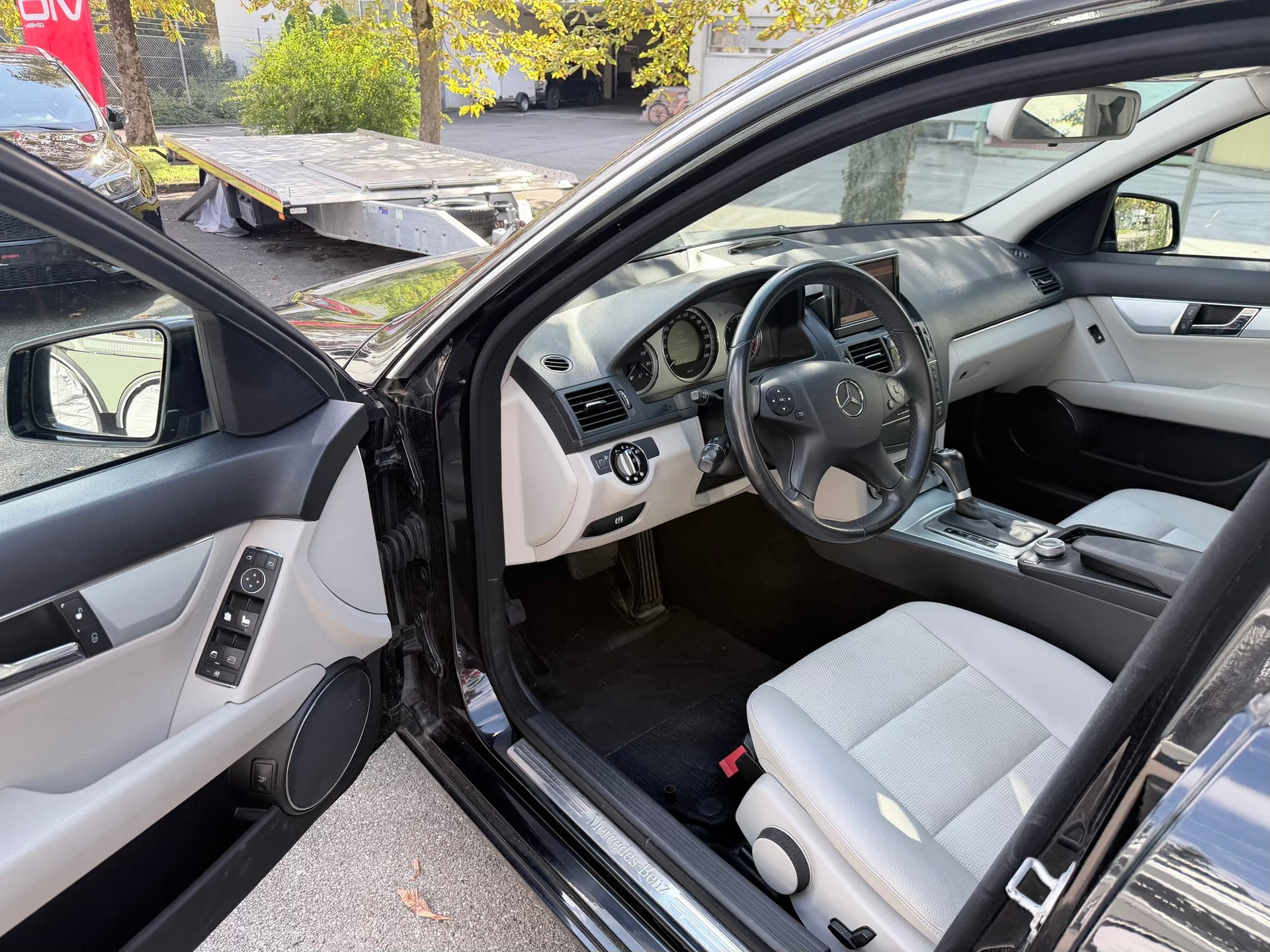MERCEDES-BENZ C 220 CDI Avantgarde Automatic-image-6