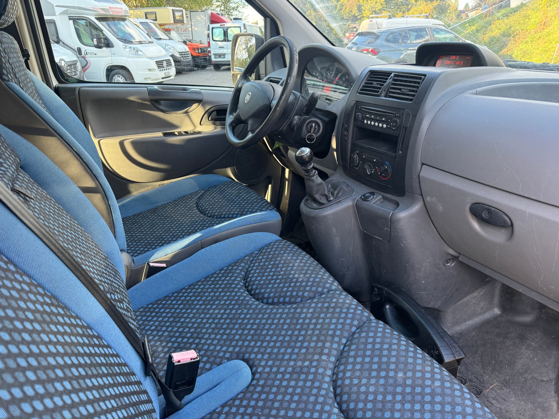 FIAT Scudo 2.0 JTD Comfort 1.2t-image-7