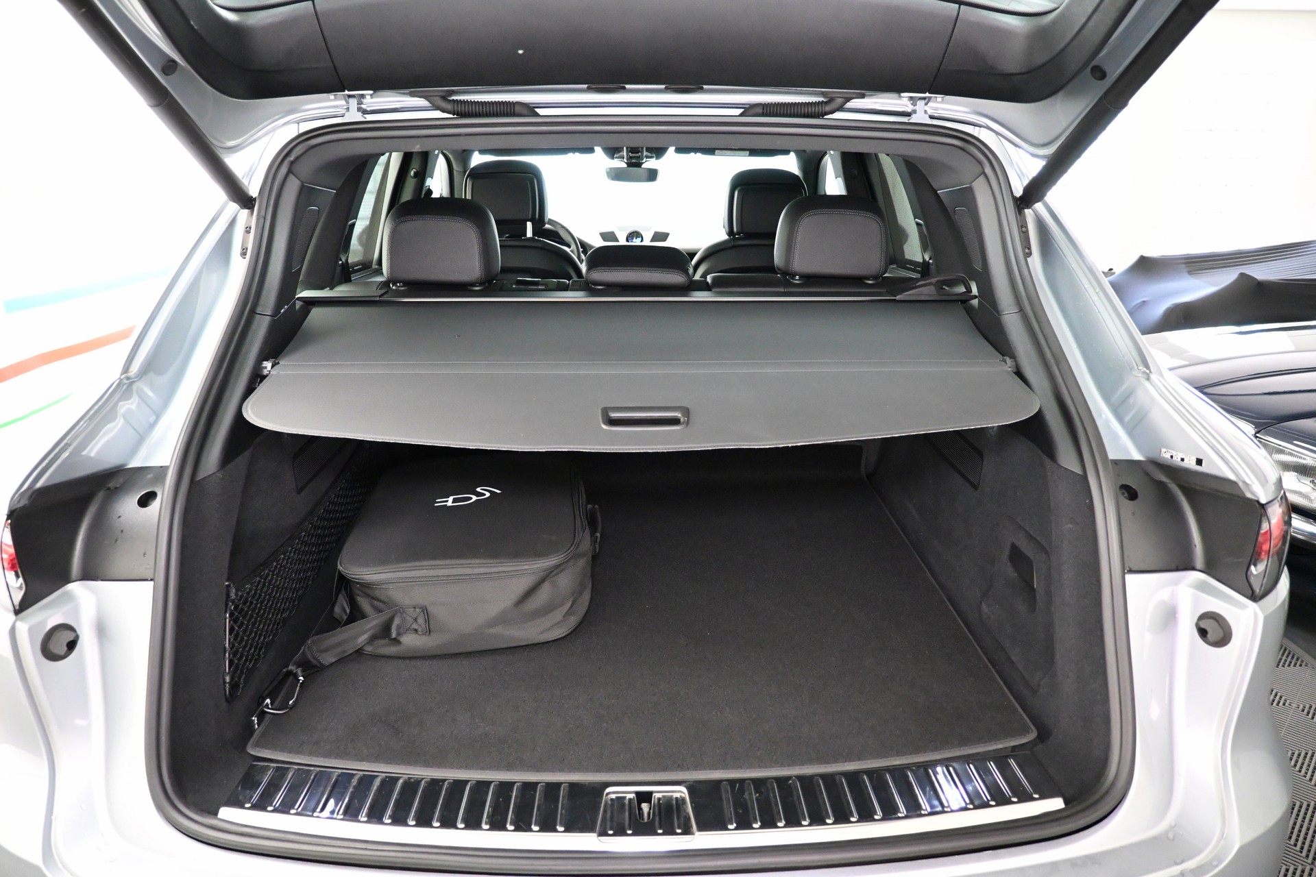 PORSCHE 3.0 V6 E-Hybrid-image-5