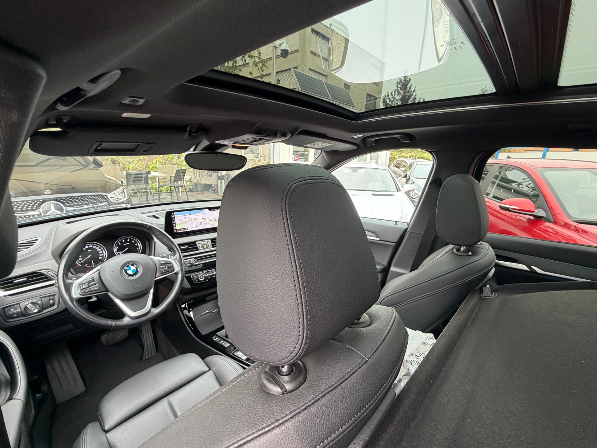 BMW X1 xDrive 25e Sport Line Steptronic-image-17