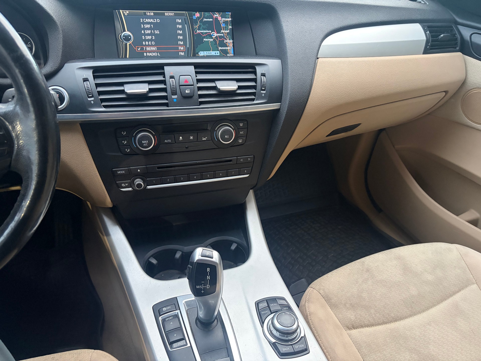 BMW X3 xDrive 20d Steptronic-image-10