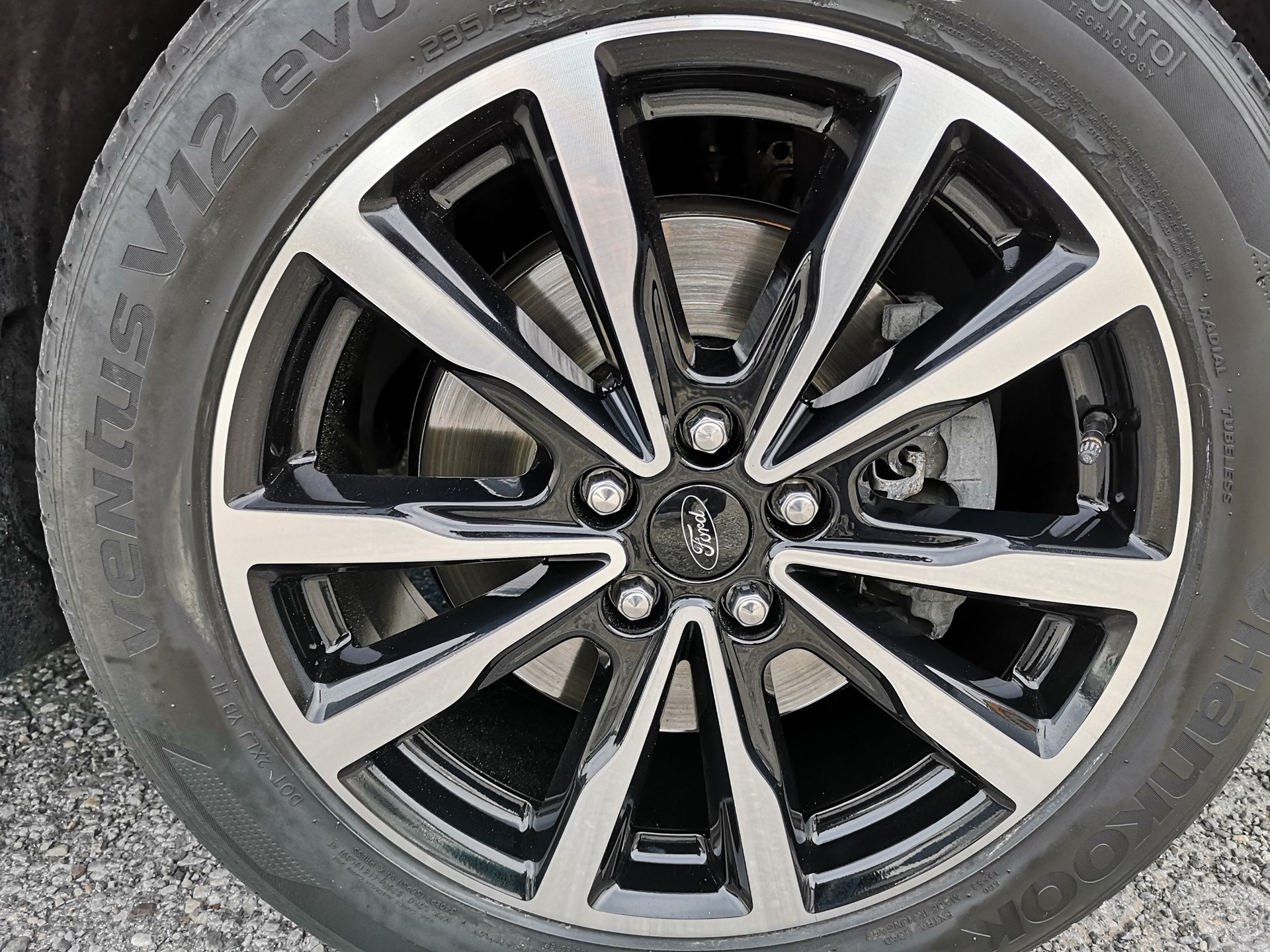 FORD Kuga 2.0 TDCi ST Line 4WD PowerShift-image-3
