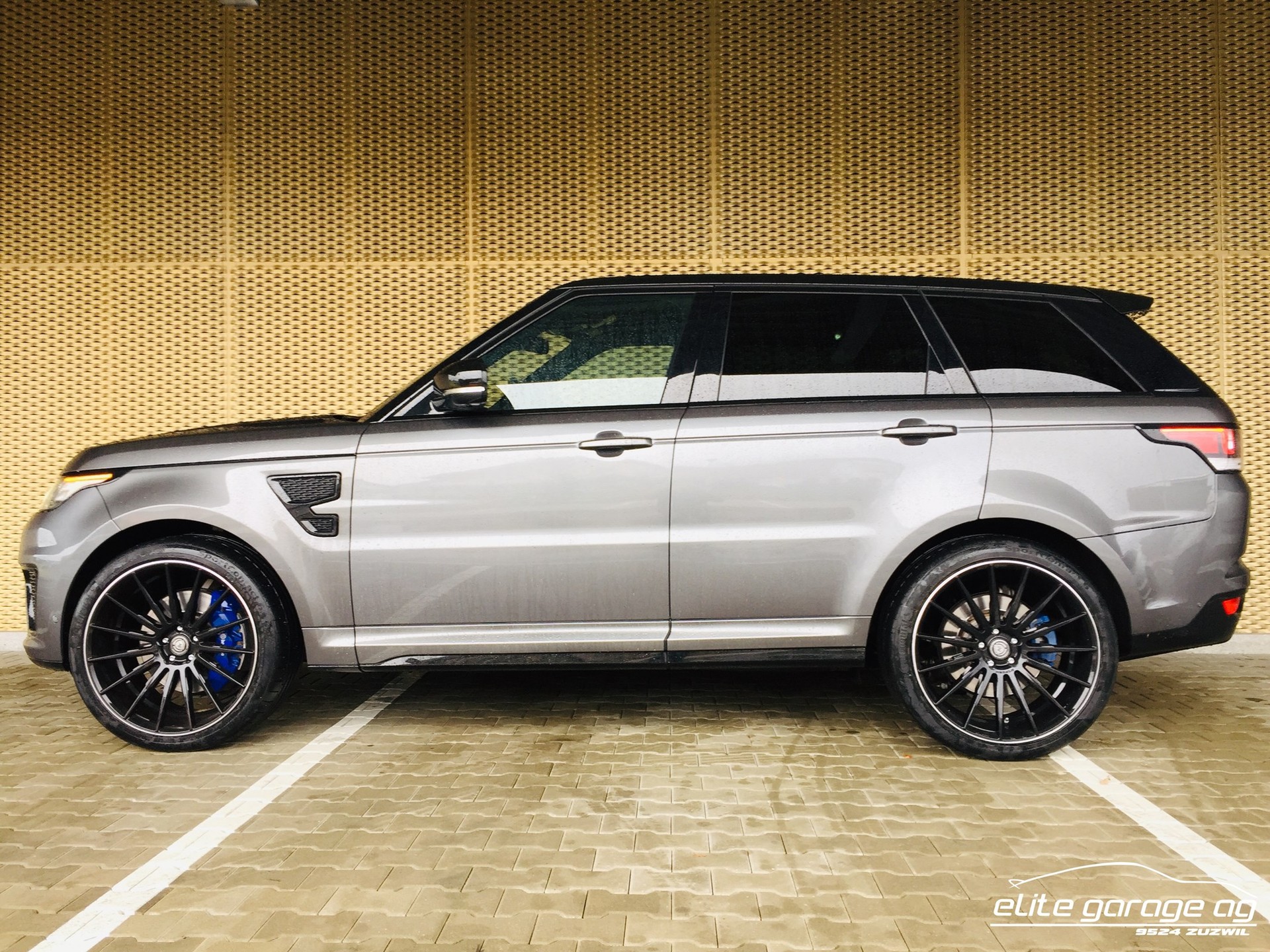 LAND ROVER Range Rover Sport 5.0 V8 SVR-image-2