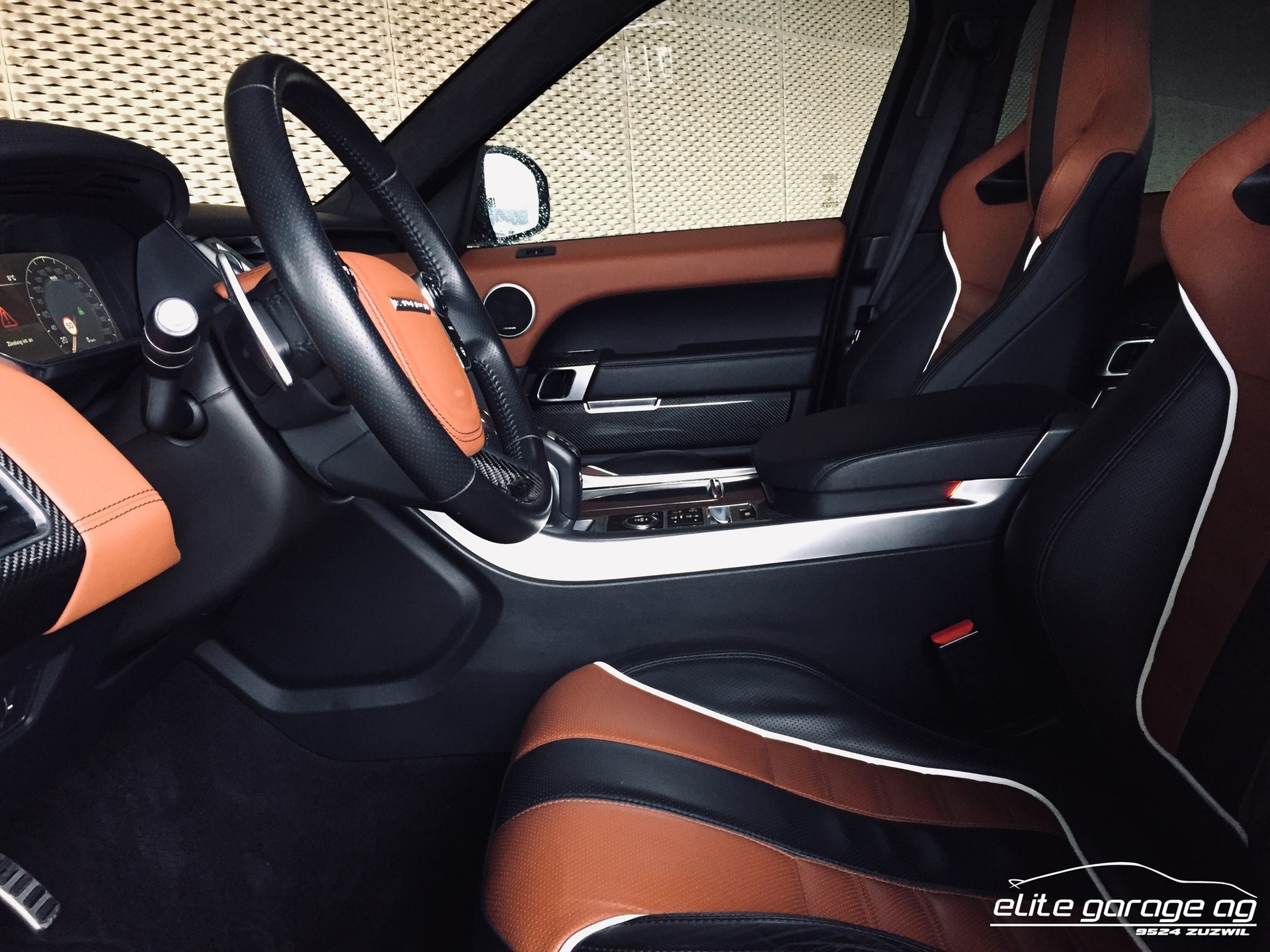 LAND ROVER Range Rover Sport 5.0 V8 SVR-image-9